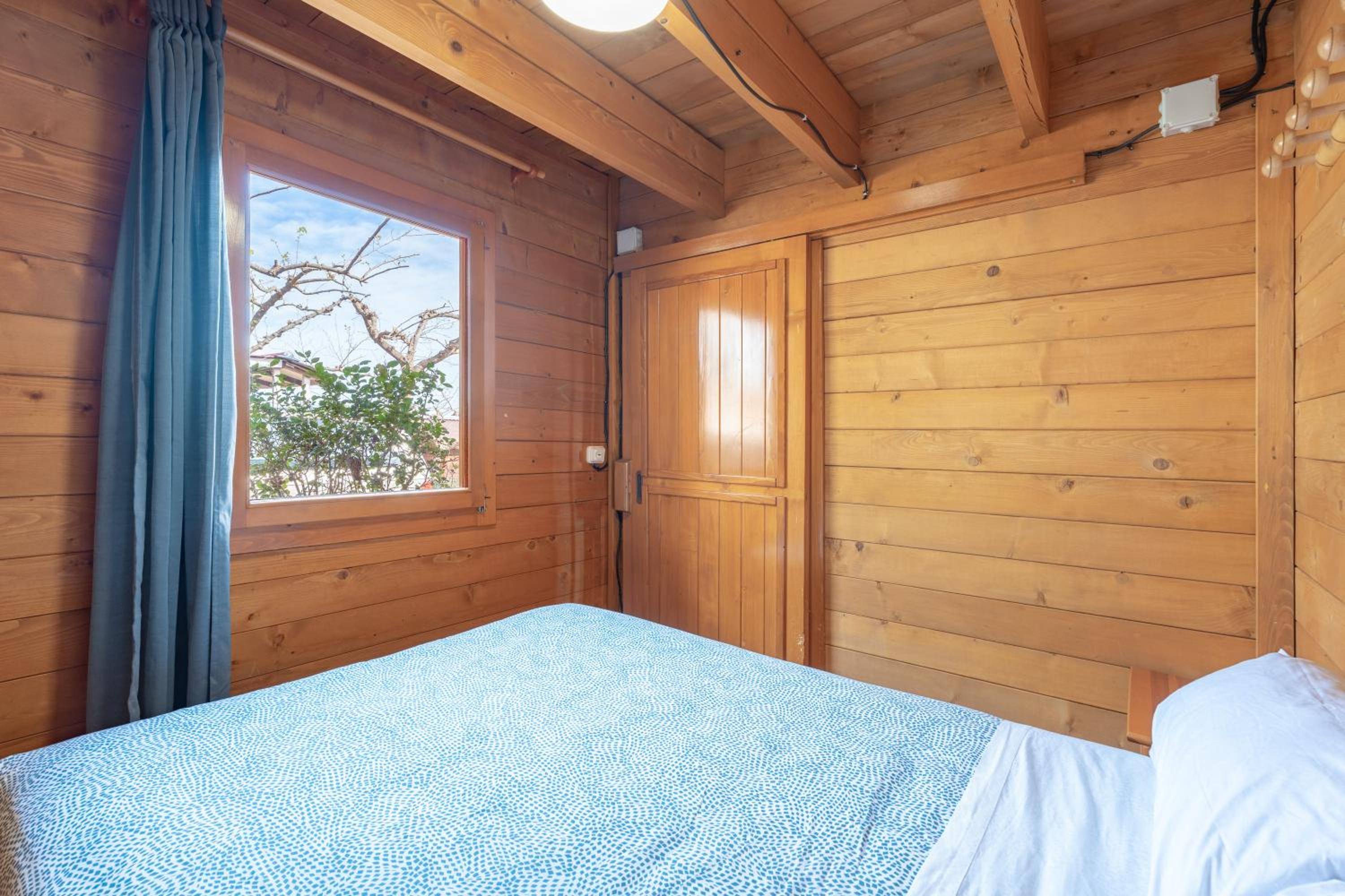 Two-Bedroom House photo 3