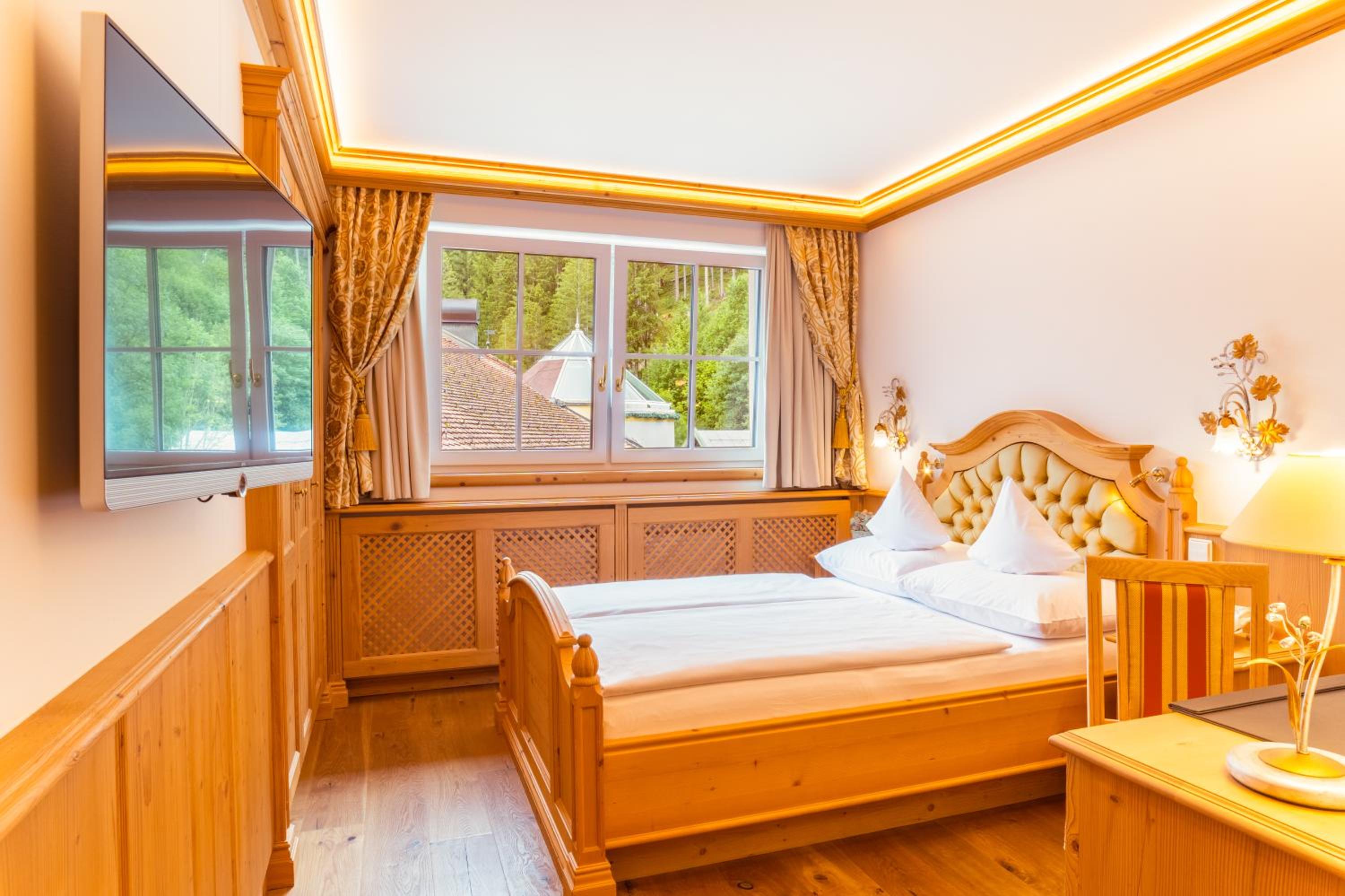 Standard Double Room - Photo 1