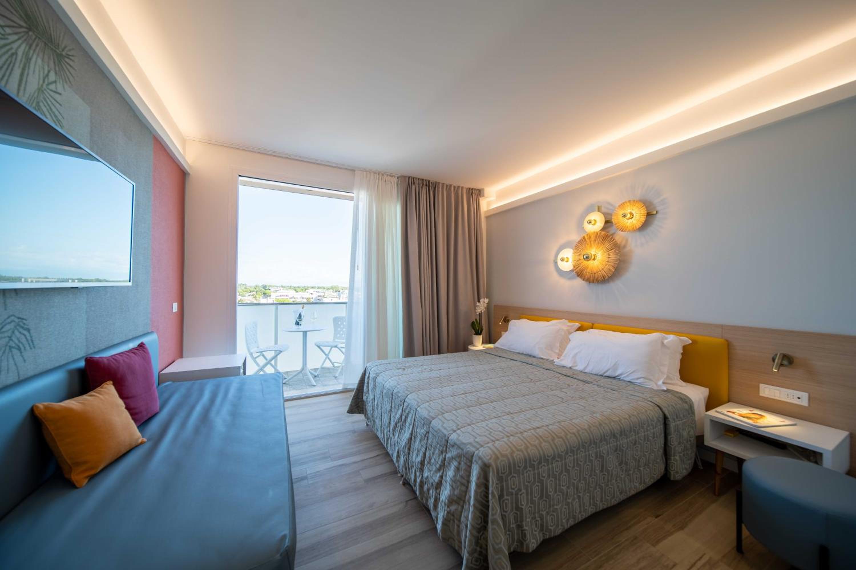 Luxury Triple Room