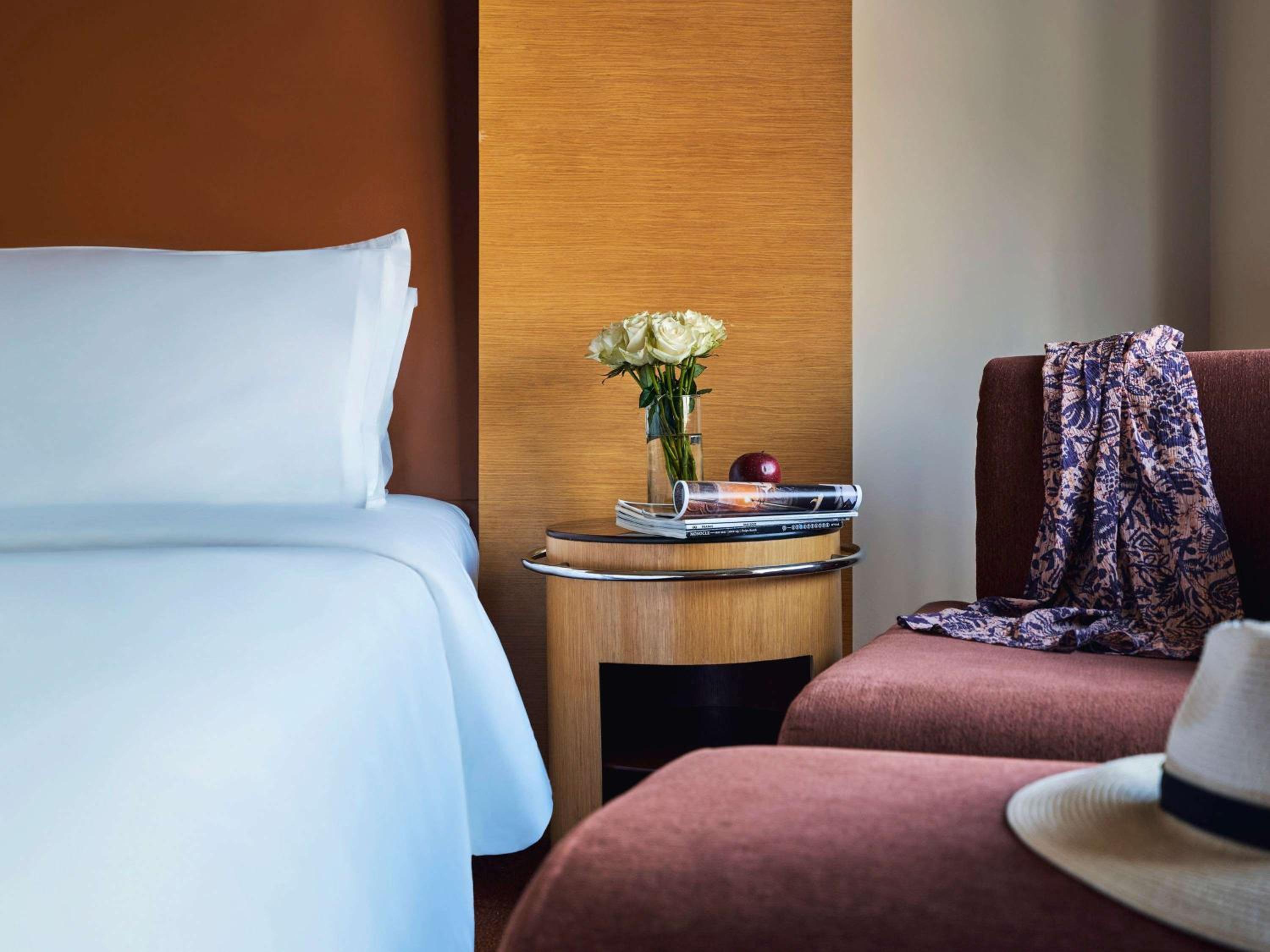 Luxury Twin Room with Nile View