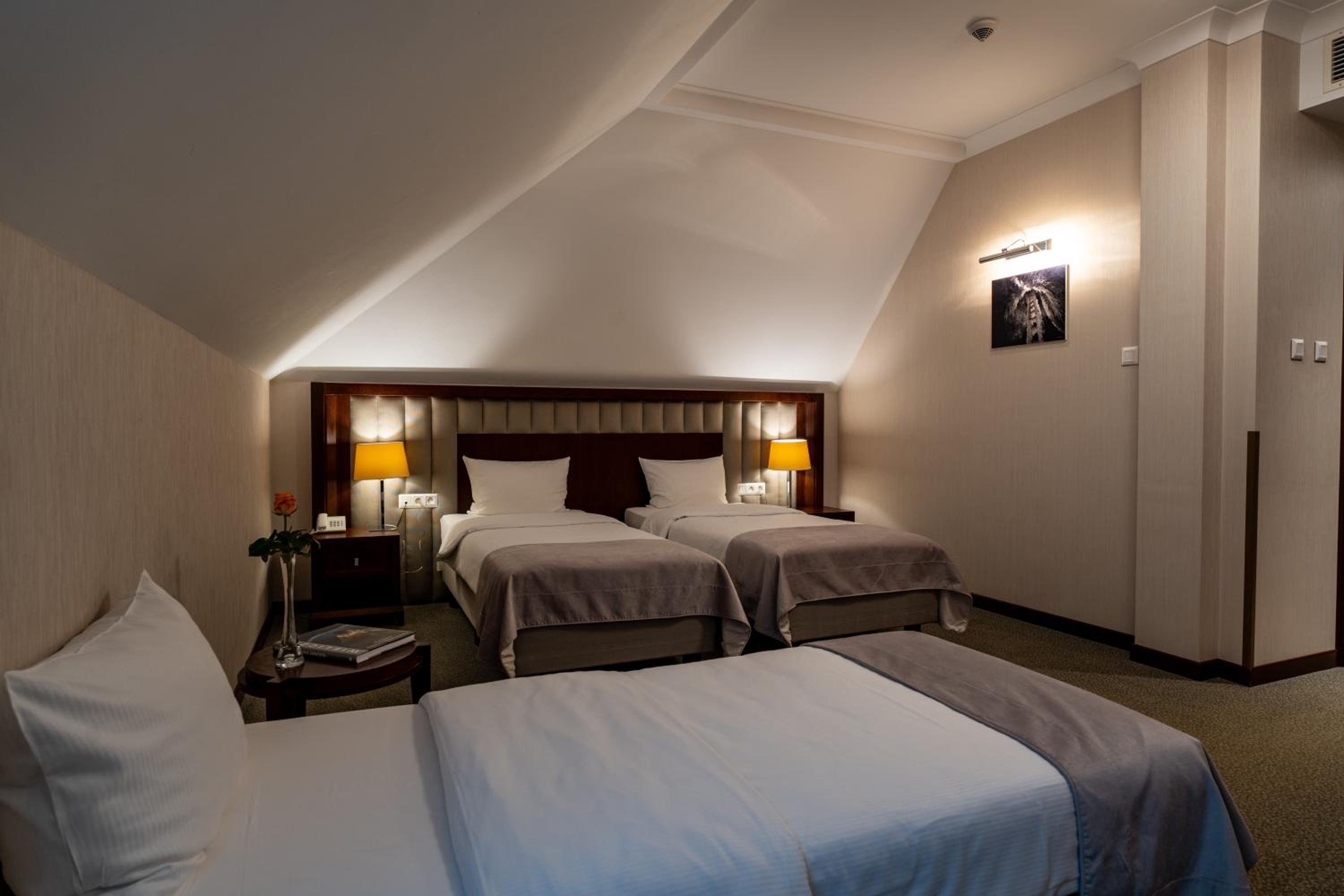 Triple Room - Photo 1