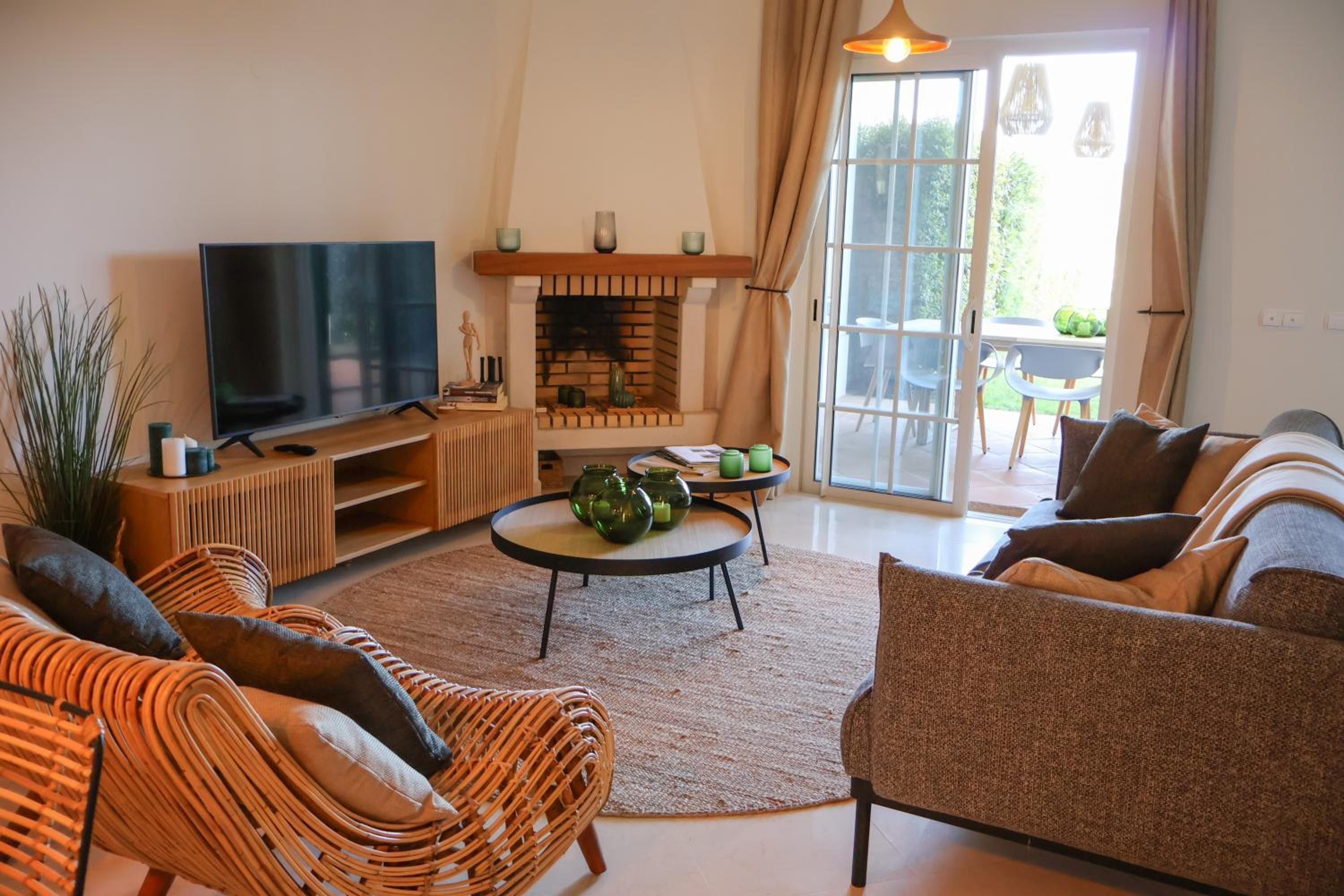 Three-Bedroom Villa photo 1