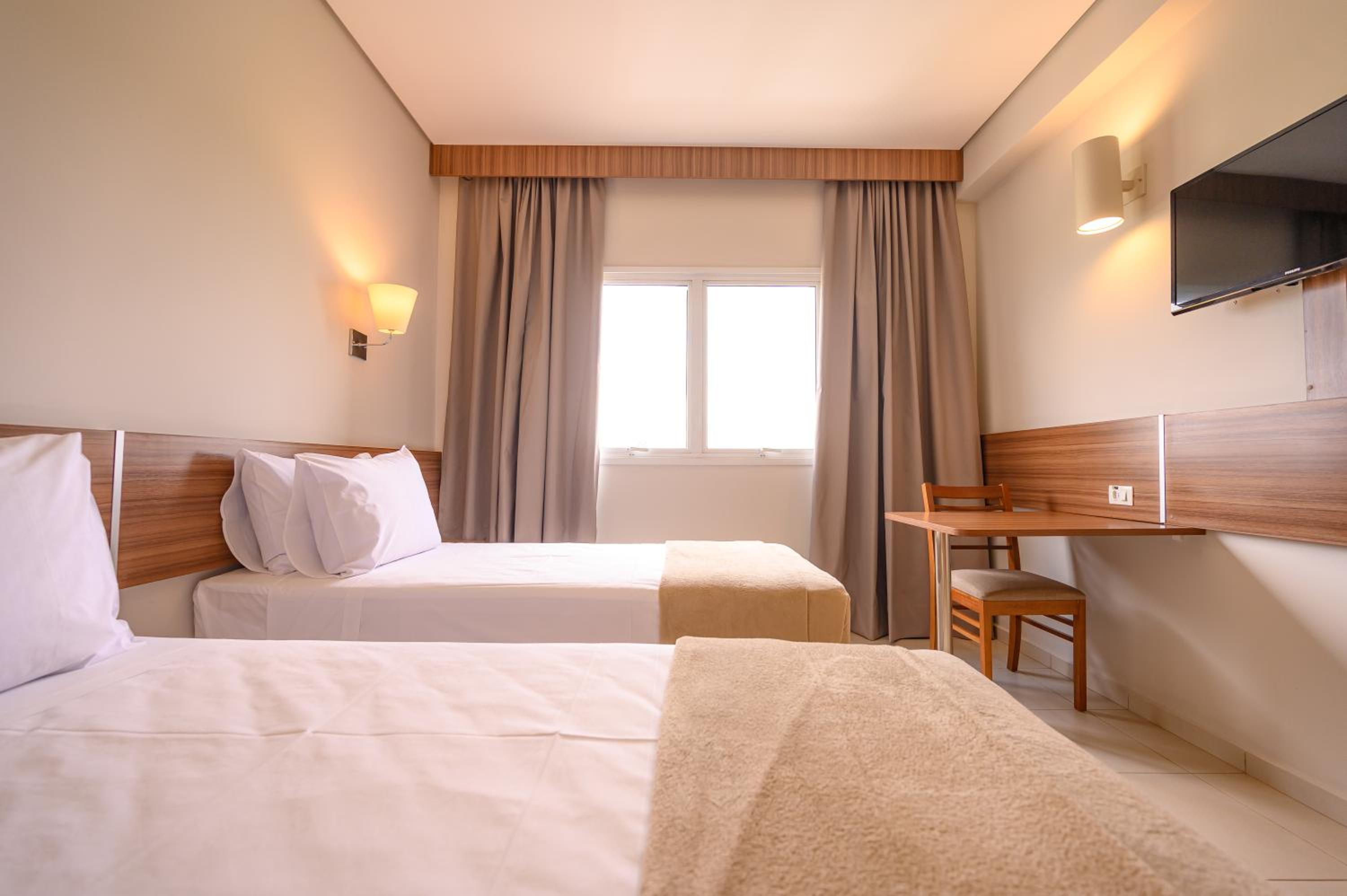 Superior Twin Room photo 2
