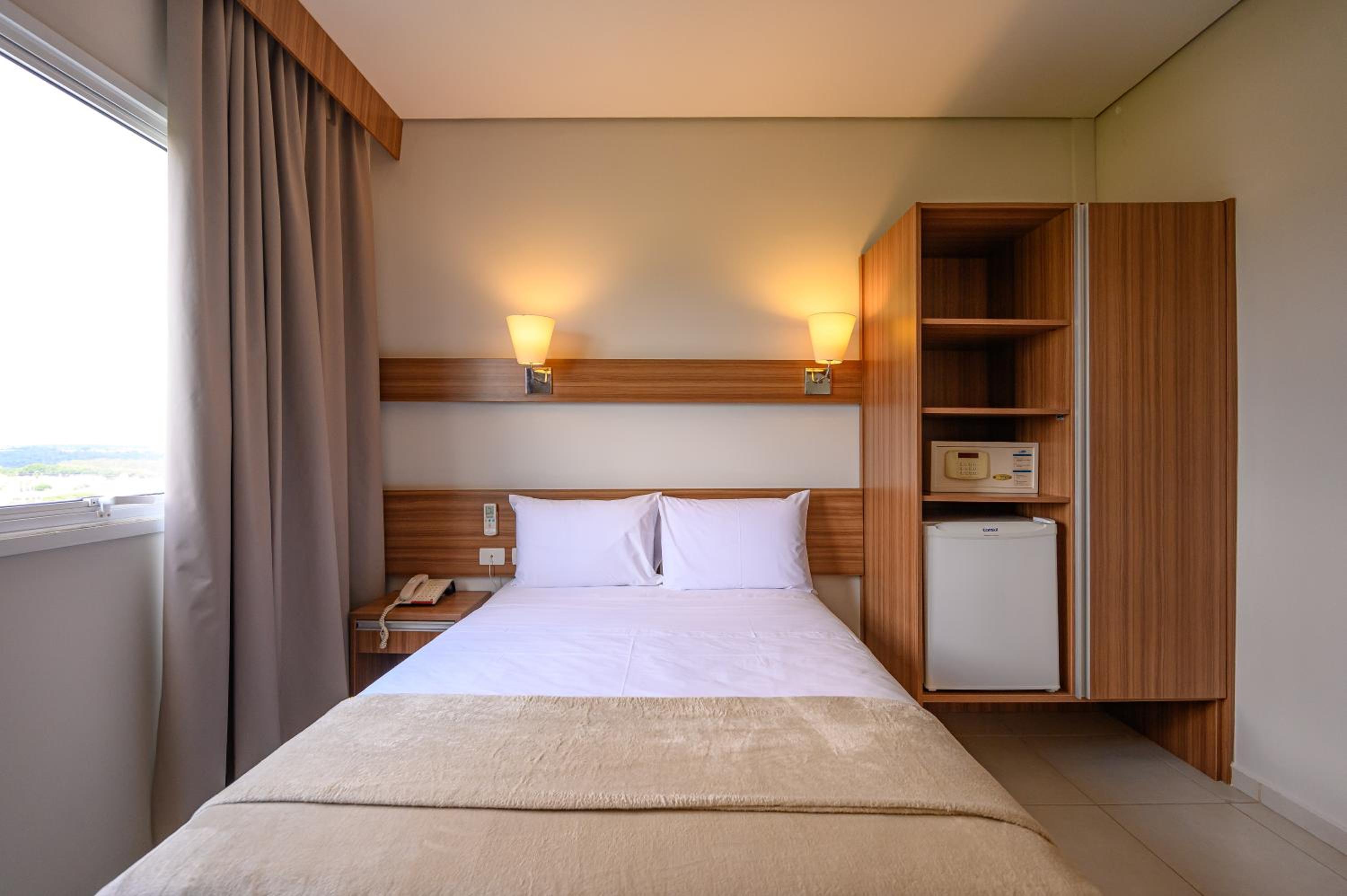 Double Room - Disability Access photo 2