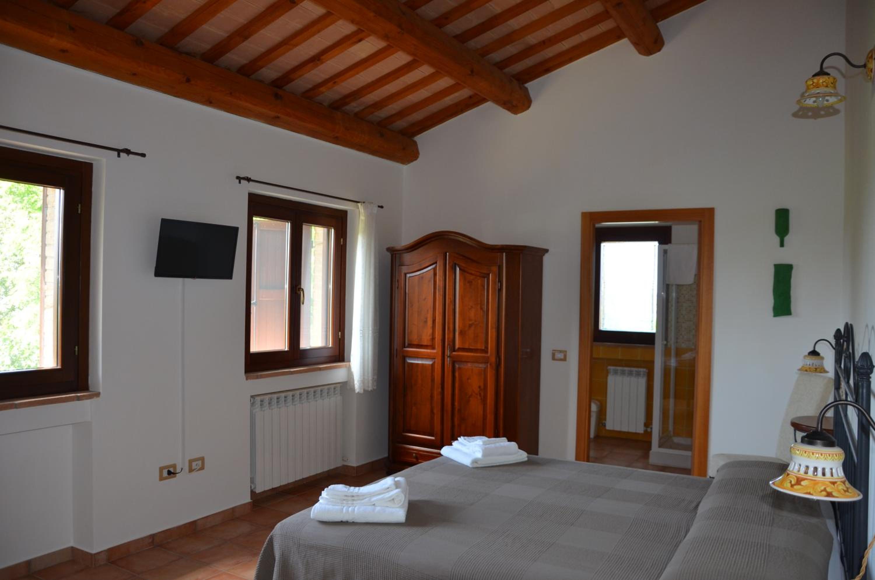 Triple Room with Private Bathroom photo 1