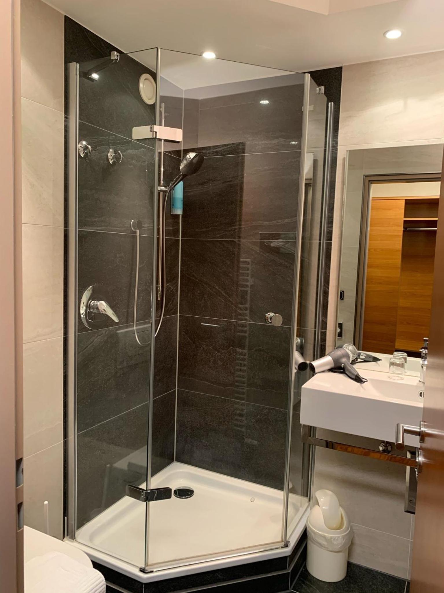 Superior Single Room