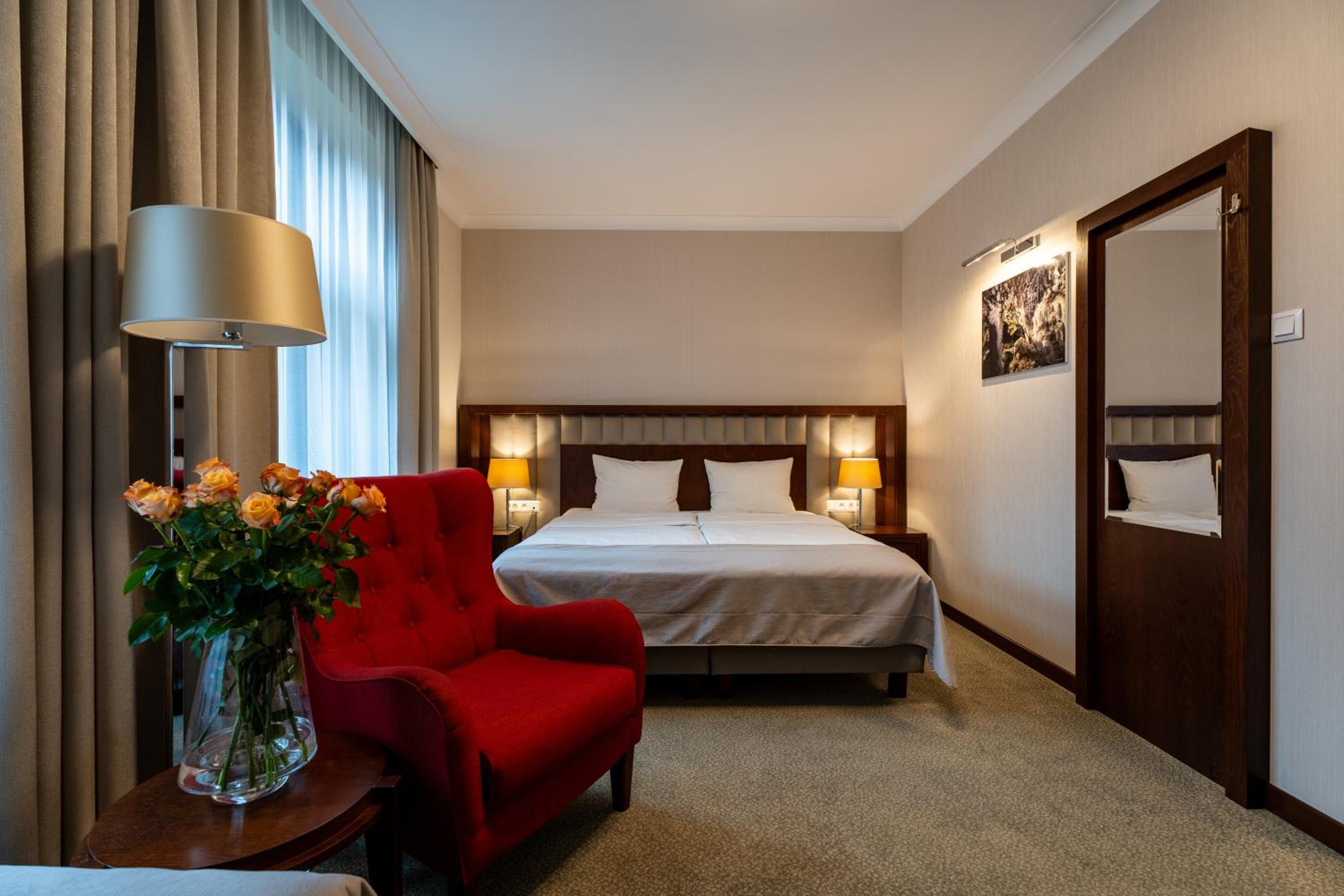 Double Room - Photo 2