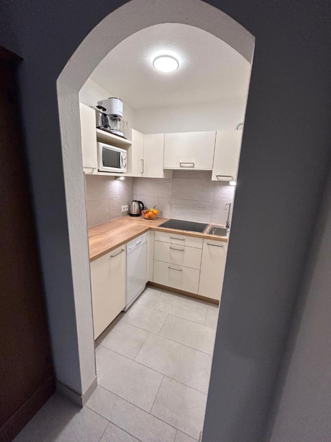 Superior Apartment with Lake view photo 3