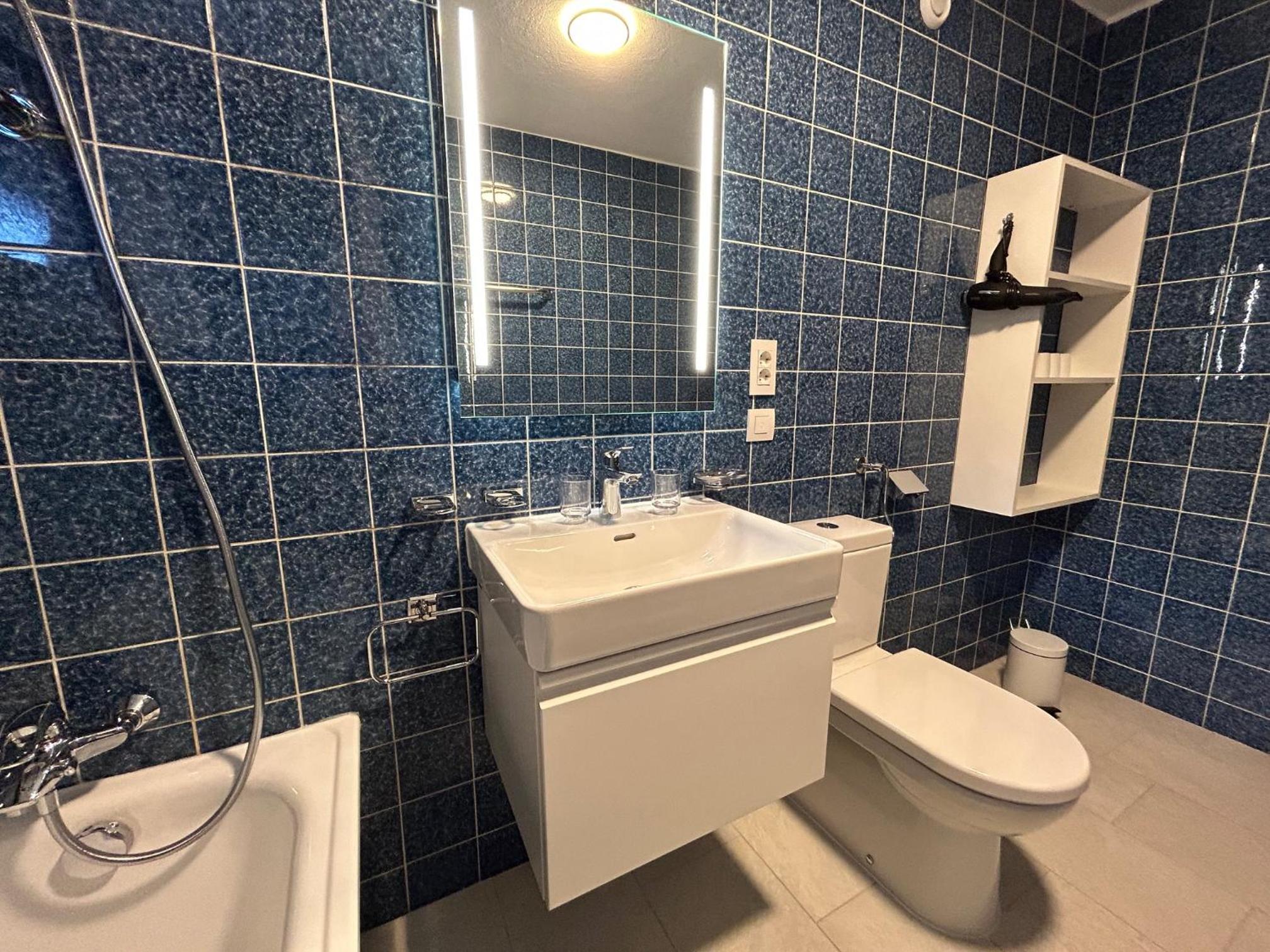 Superior Apartment with Lake view photo 2