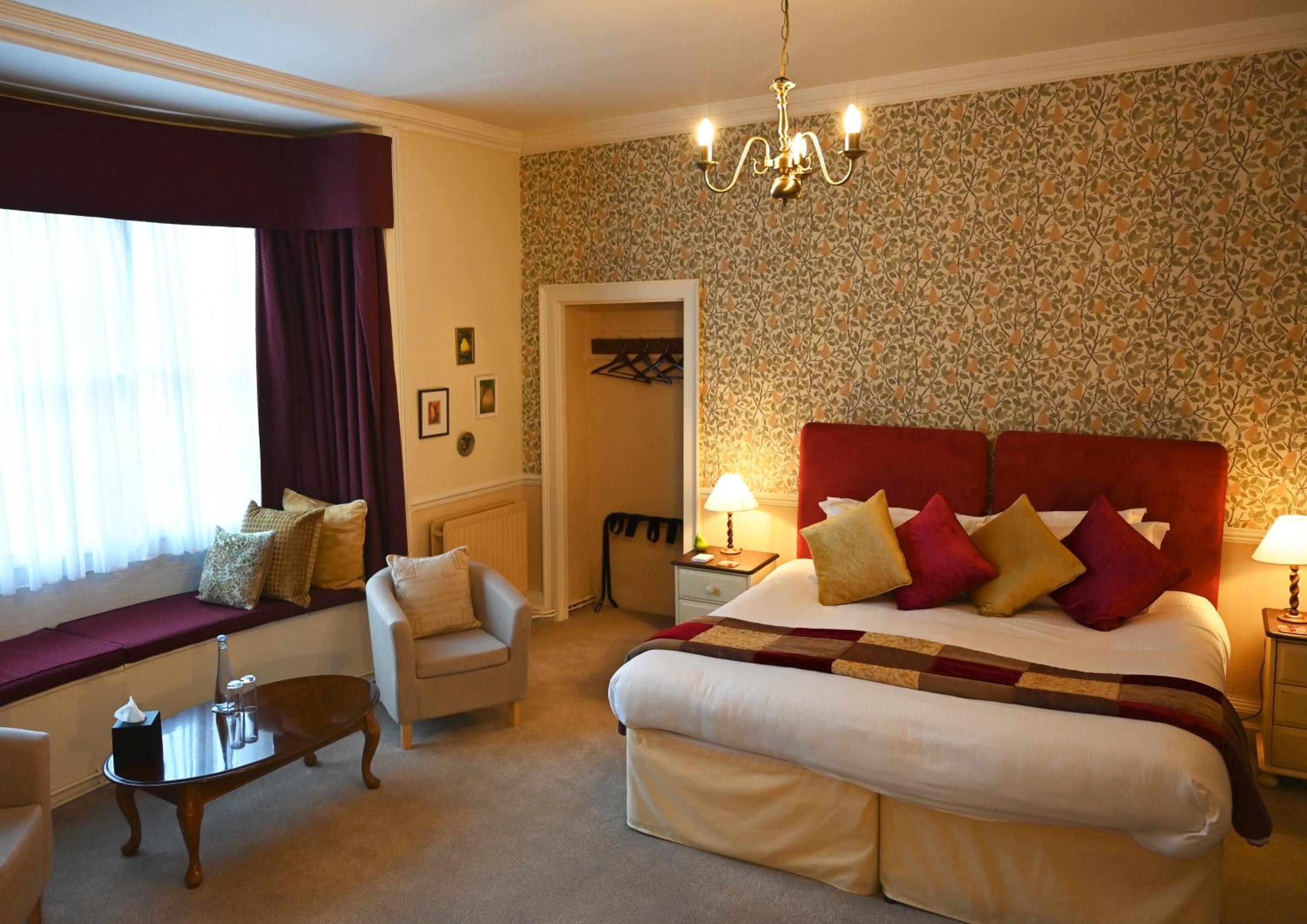 Large Superior Double or Twin  Room photo 3