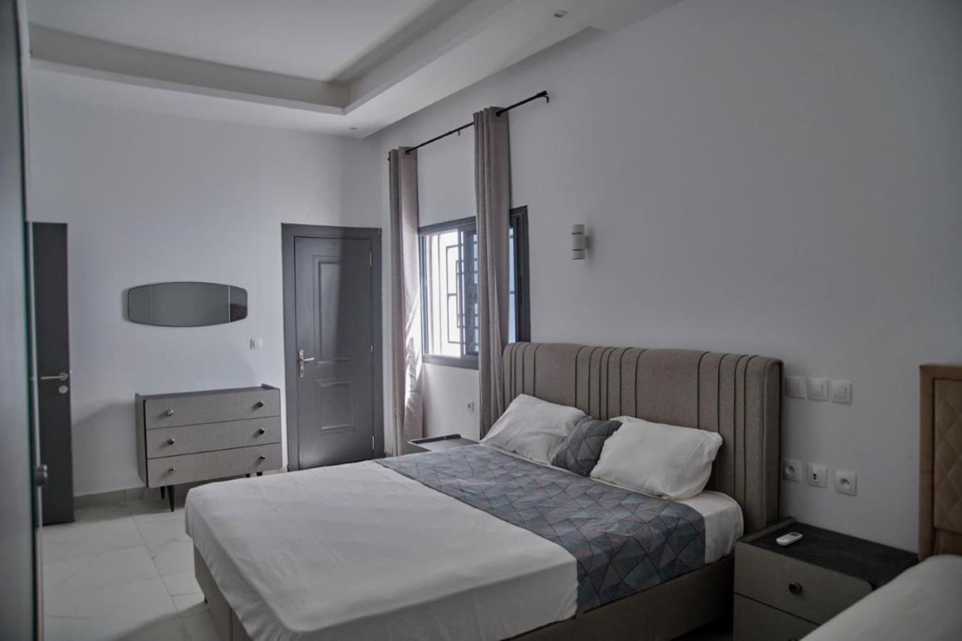 Villa photo 3