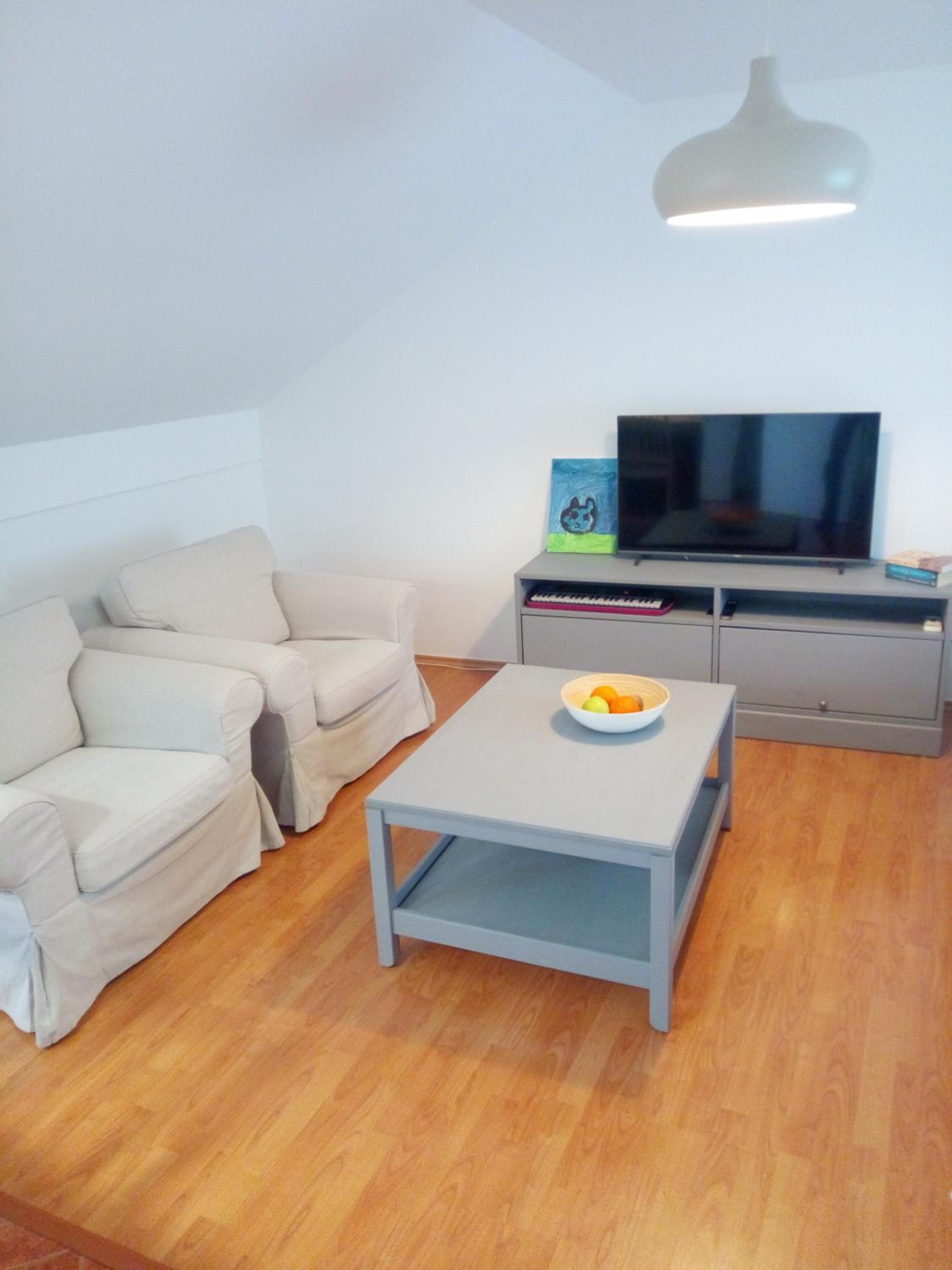One-Bedroom Apartment photo 2