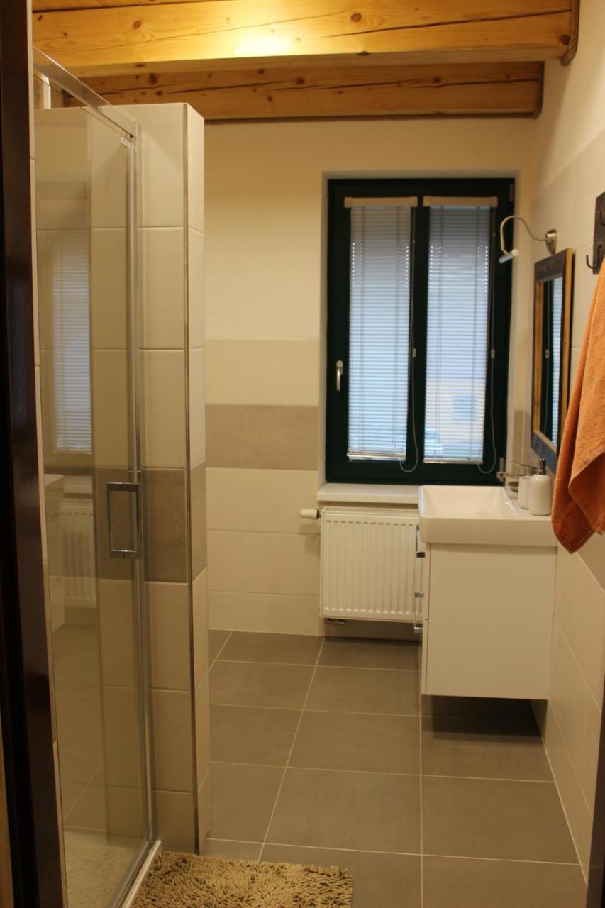 Three-Bedroom House photo 2