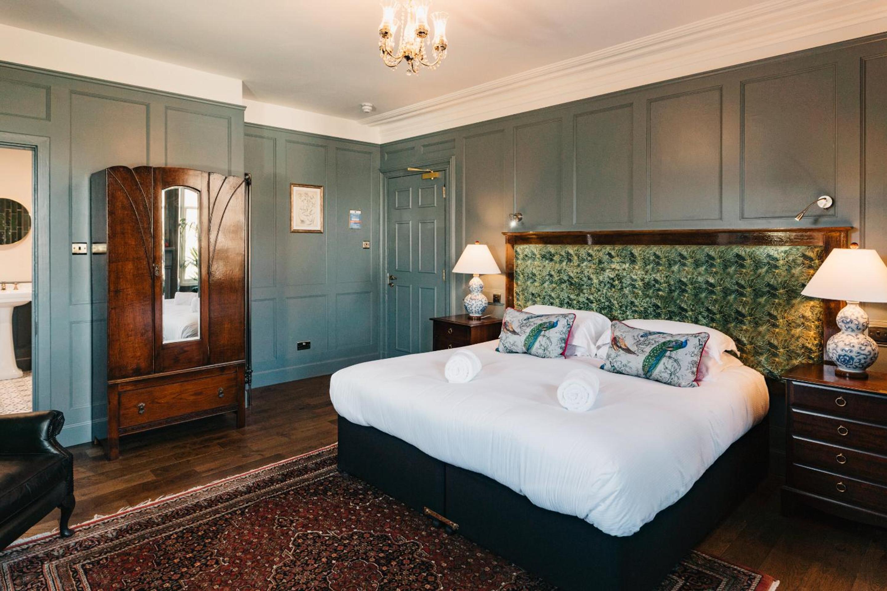 Superior Twin Room photo 3