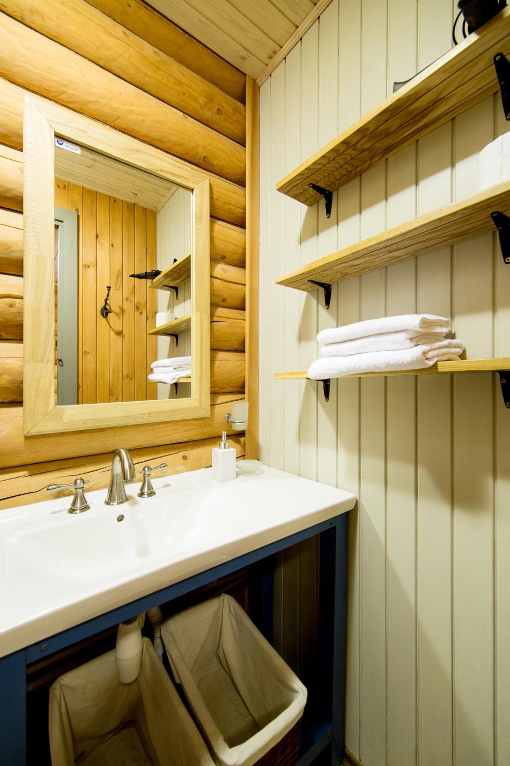 Three-Bedroom House - Photo 43