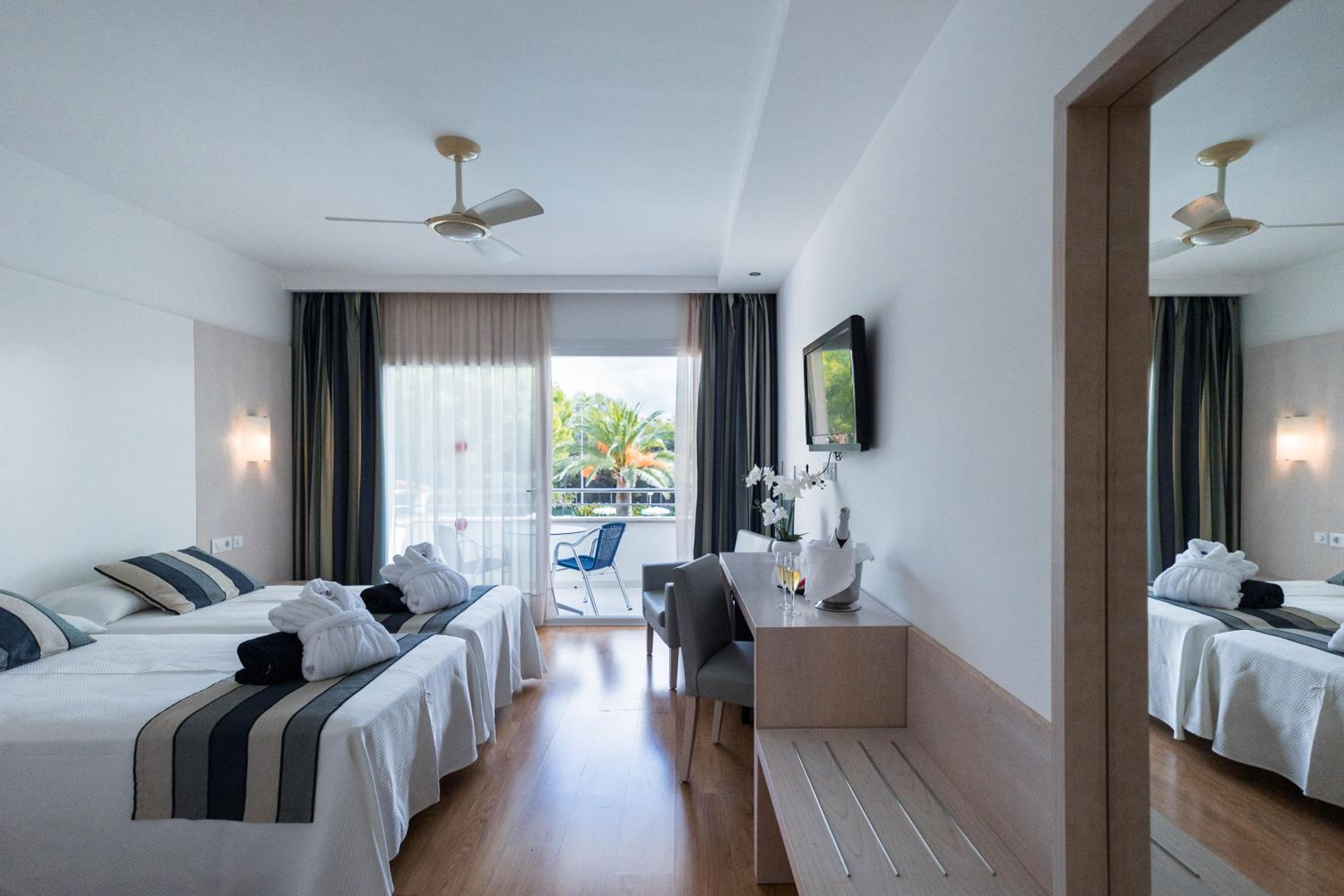 Habitación Doble o con Dos Camas