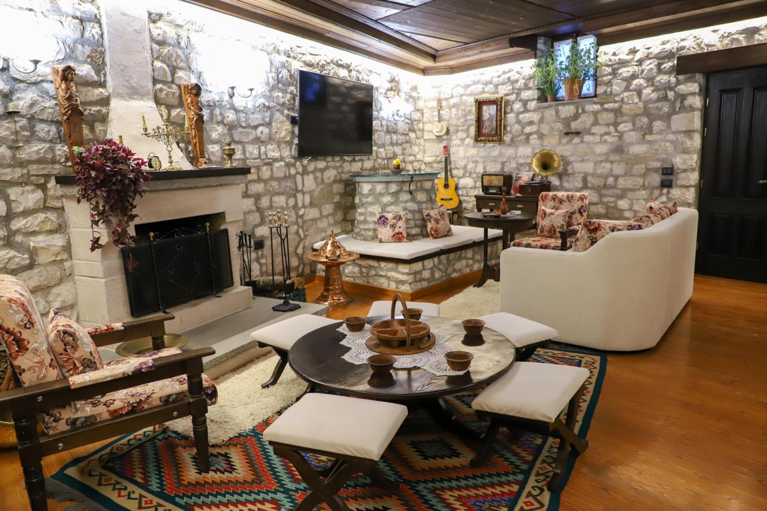 Superior Family Room