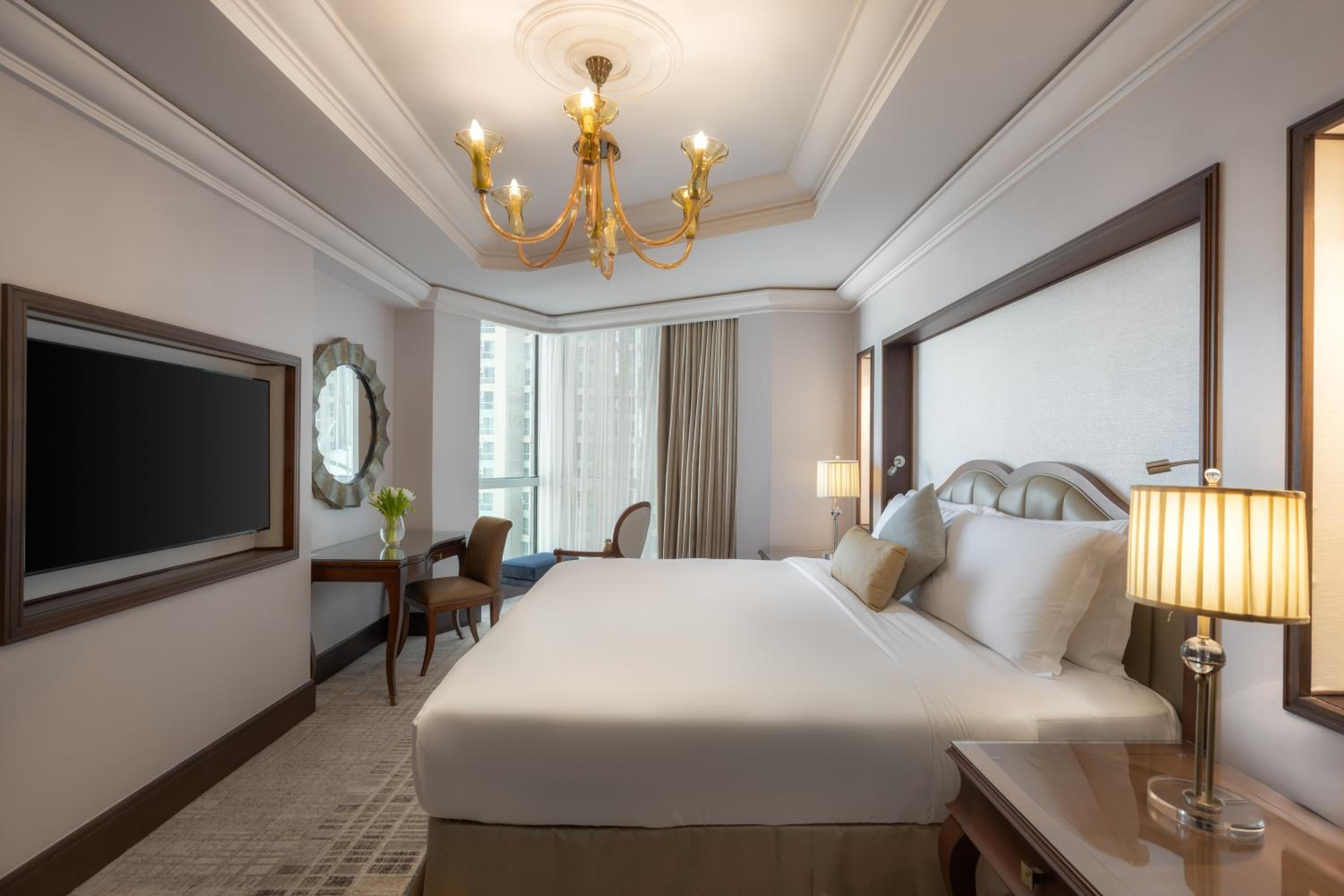 Presidential Two Bedrooms Suite City View