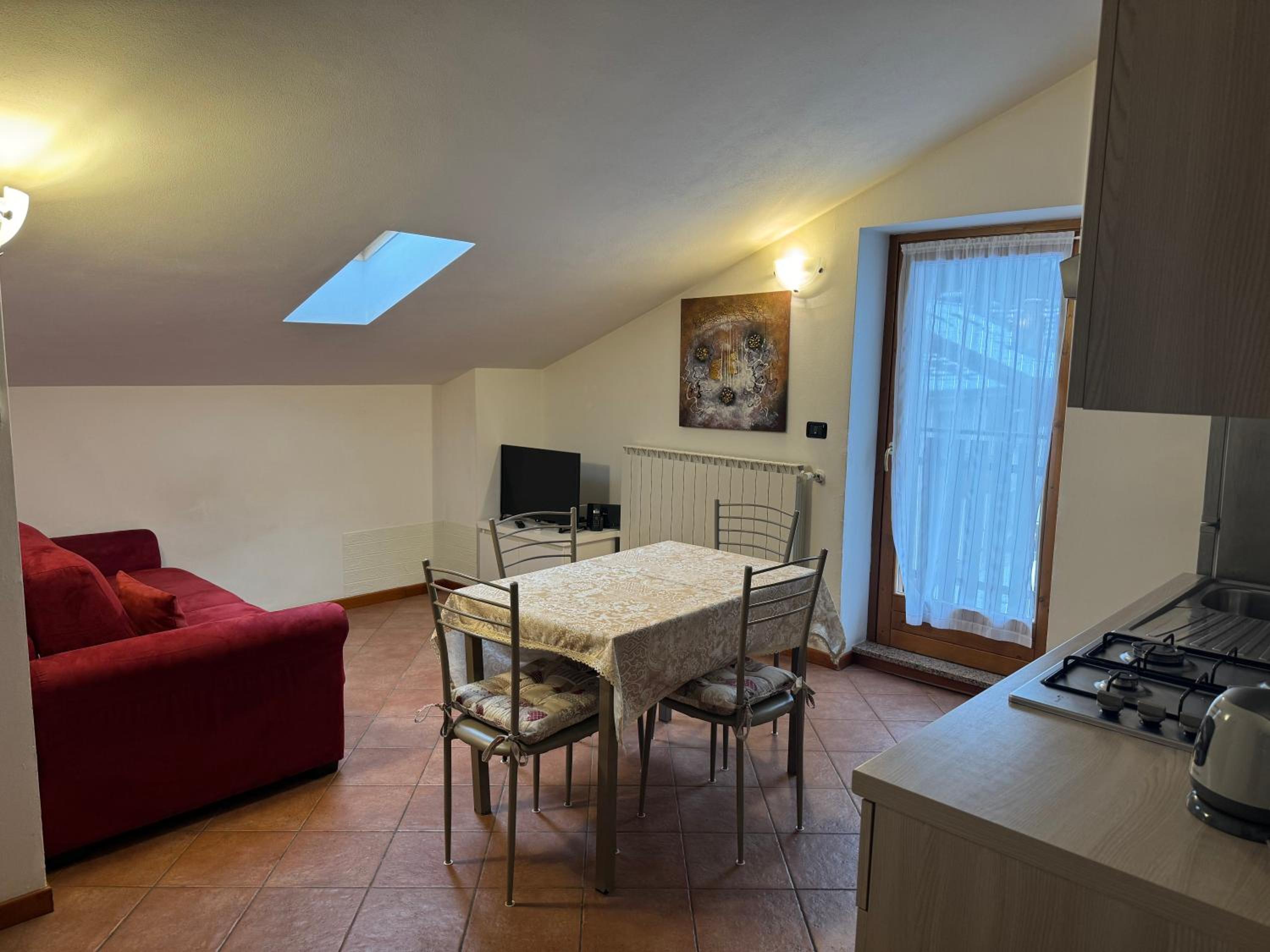 Apartment With Mountain View photo 1