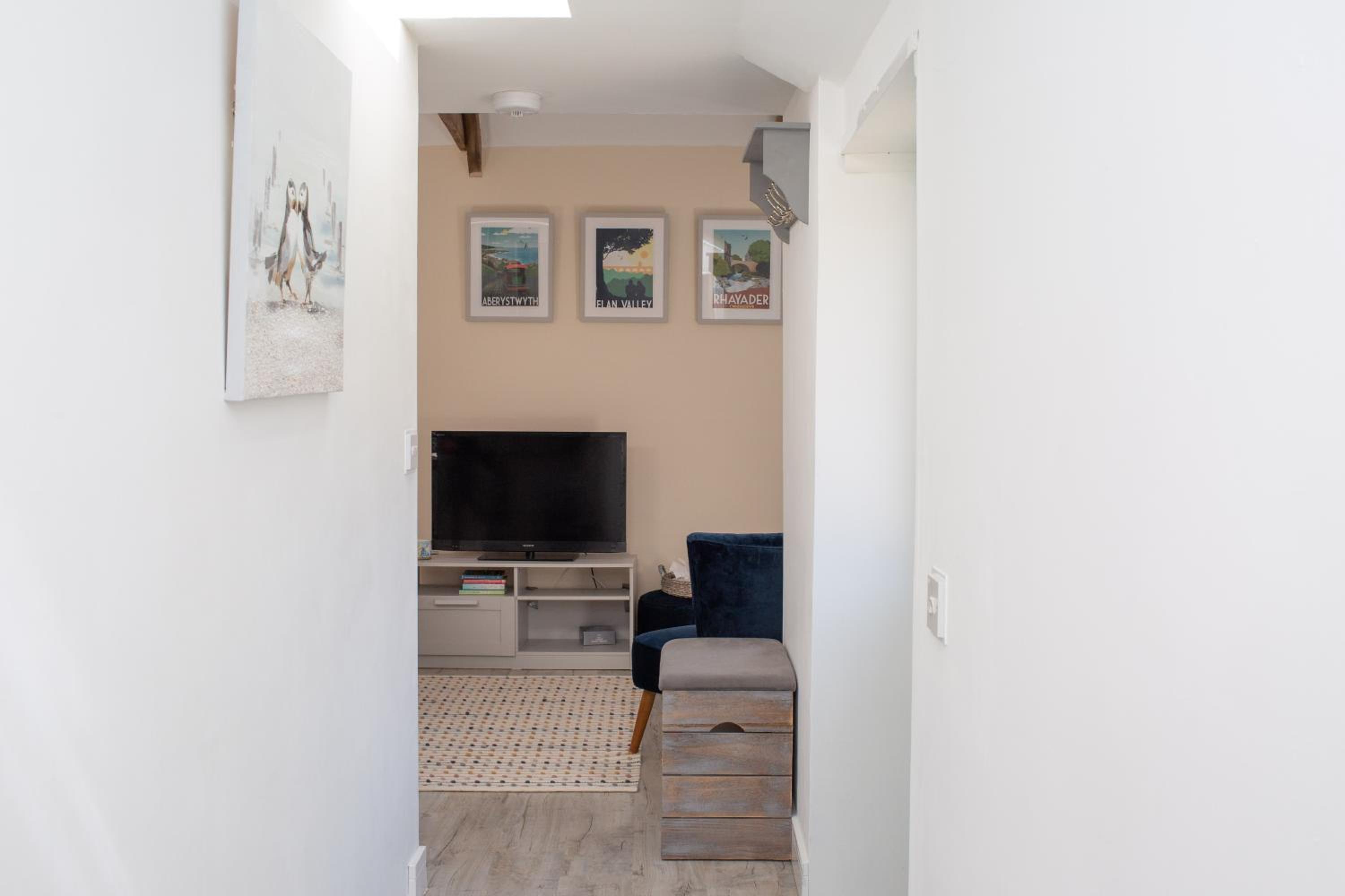 One-Bedroom House photo 1