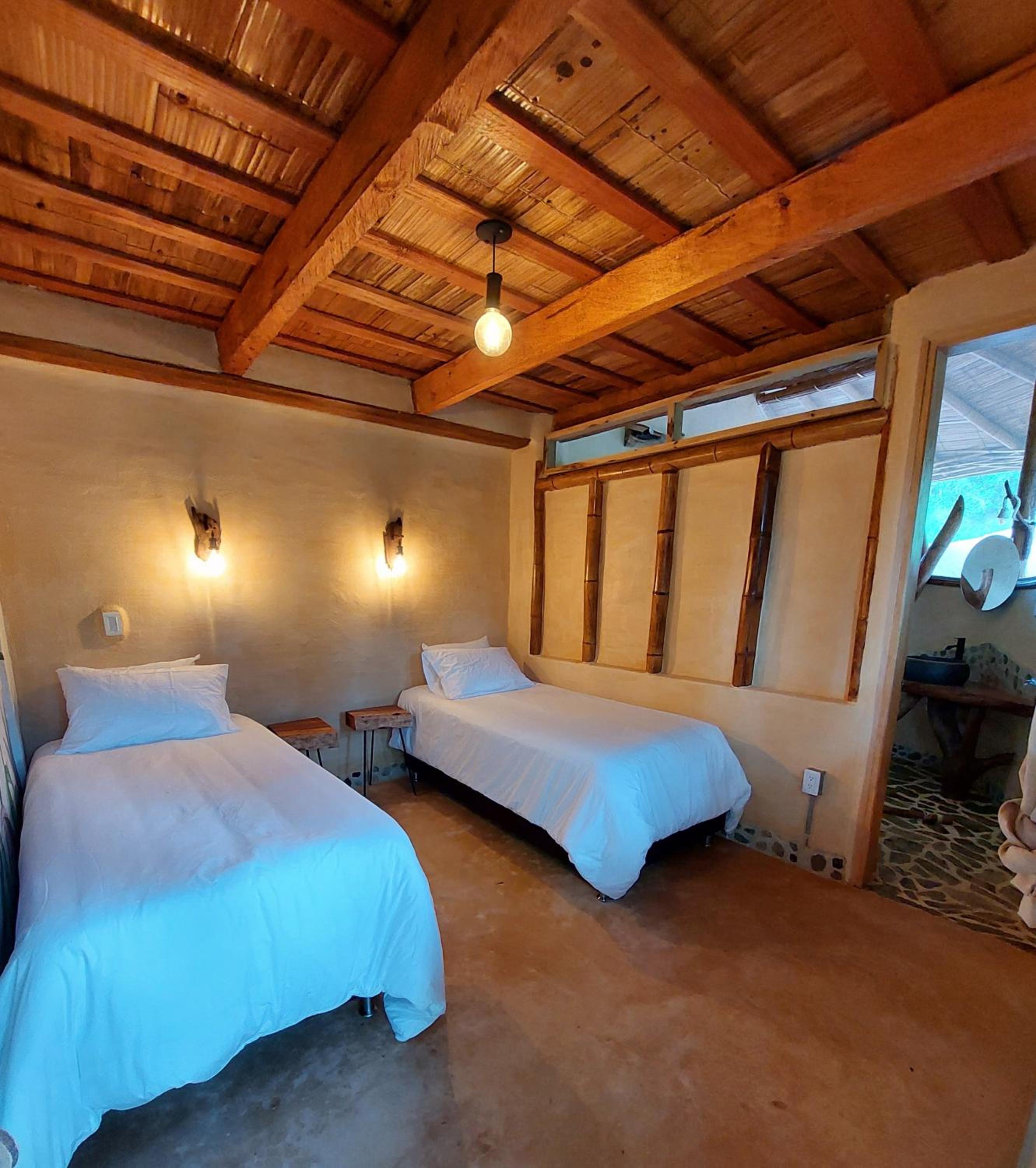 Deluxe Double or Twin Room with Mountain View photo 2