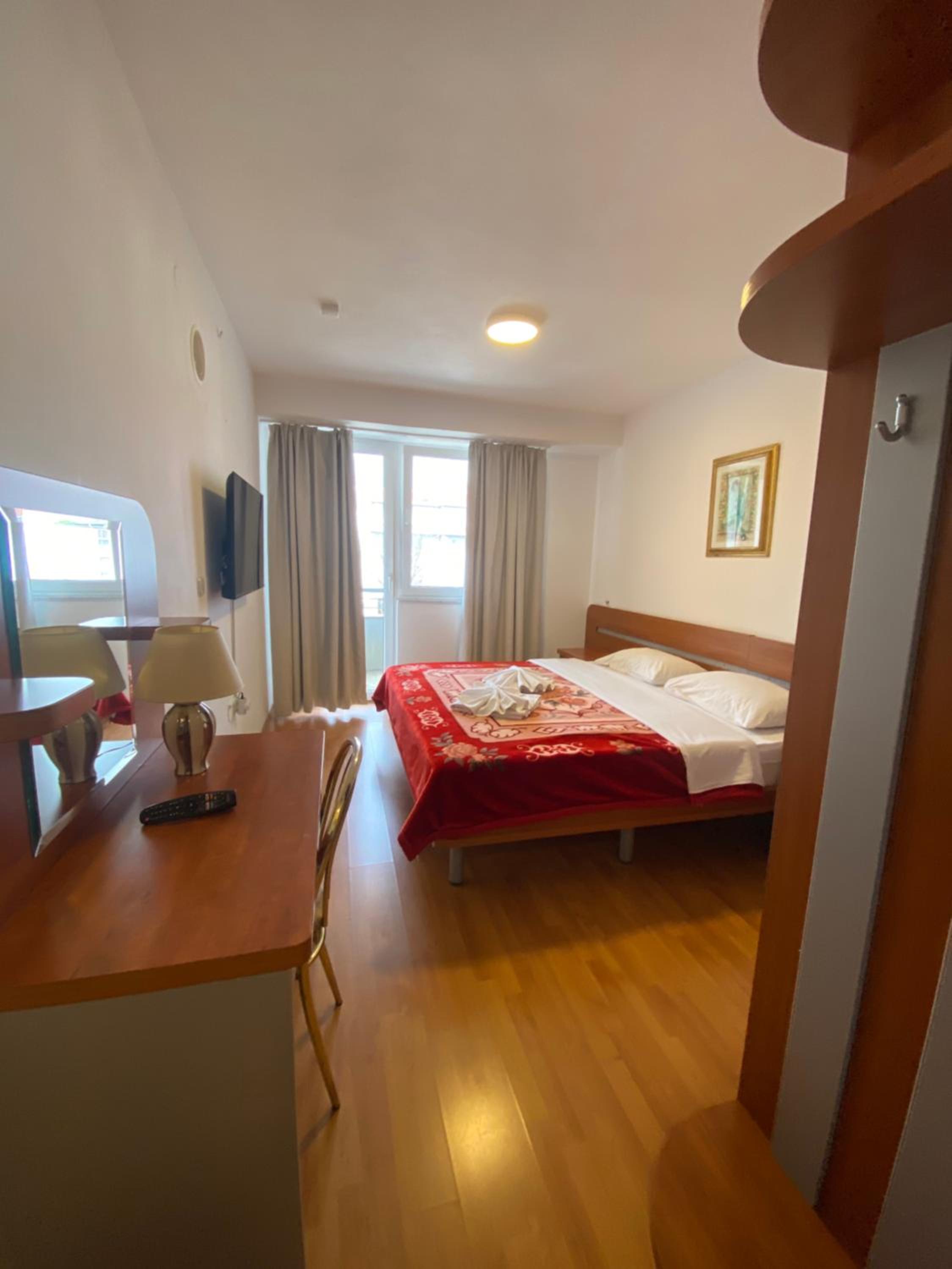 Double Room with Balcony photo 2