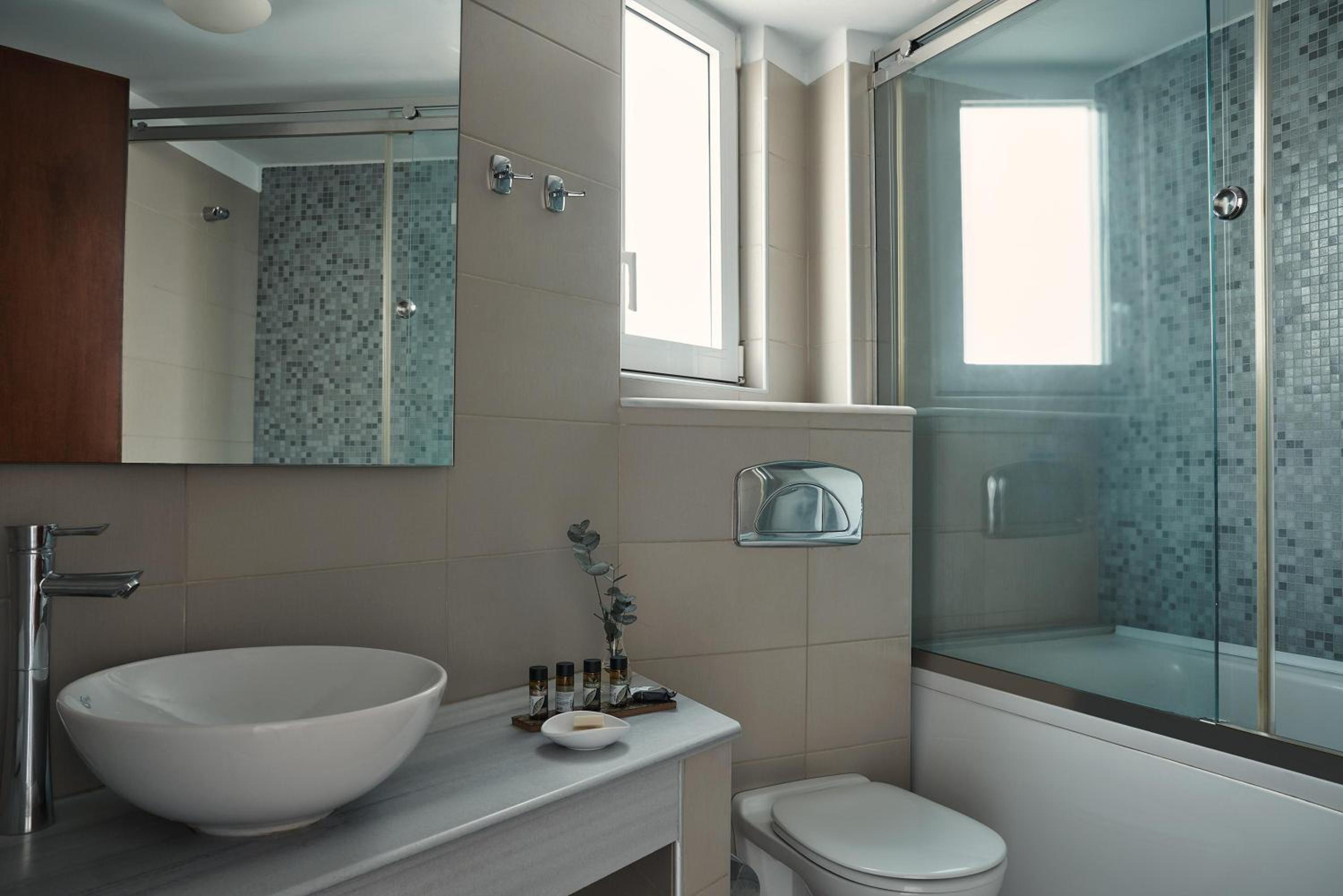 Executive Suite with Sea View - Photo 6