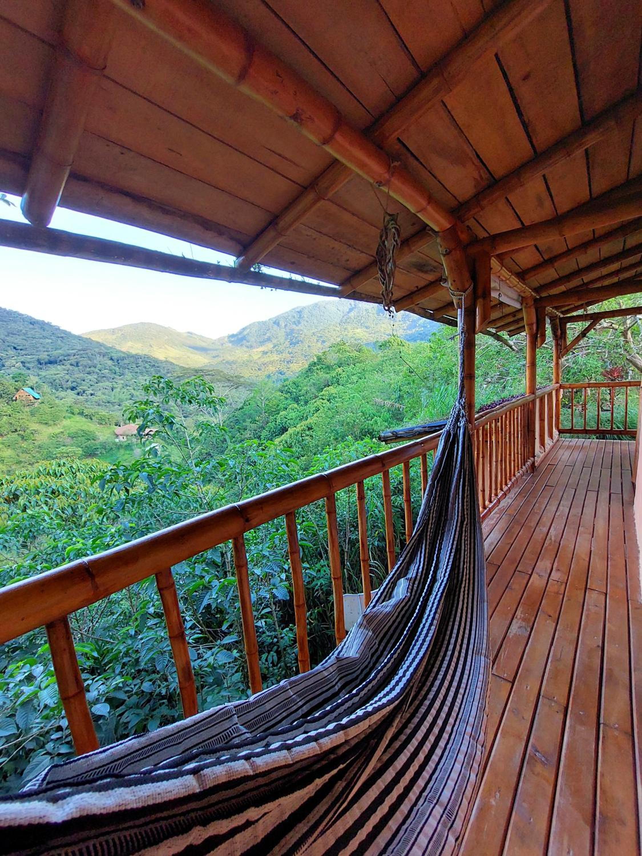 Quadruple Room with Mountain View photo 3