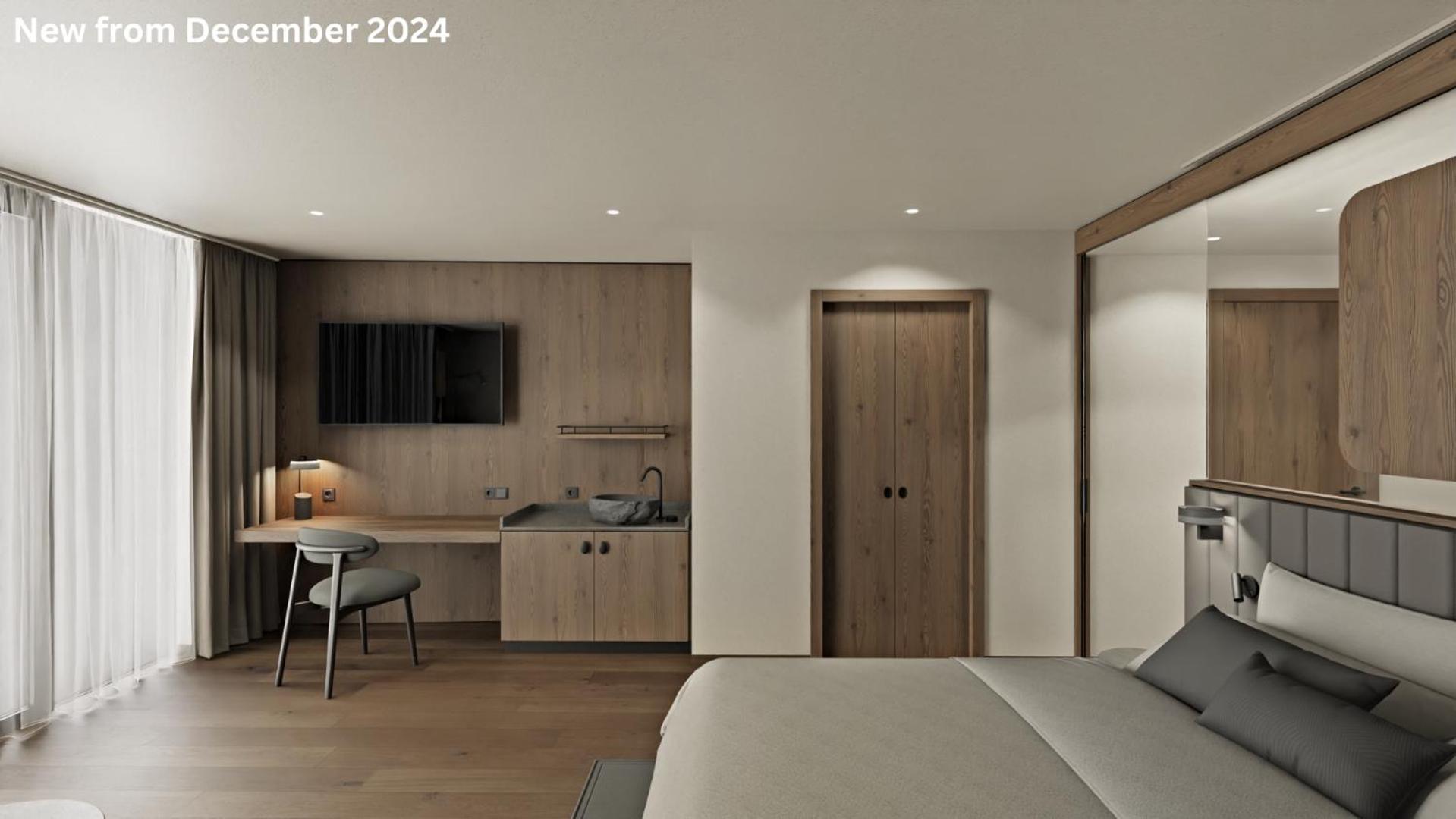 Superior King Room - Photo 1