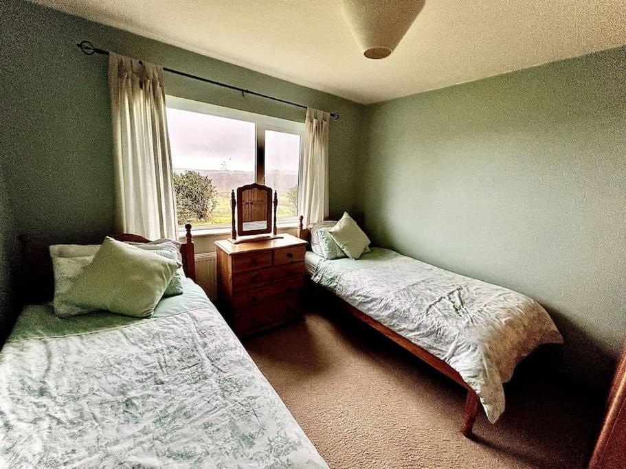 Three-Bedroom House photo 1