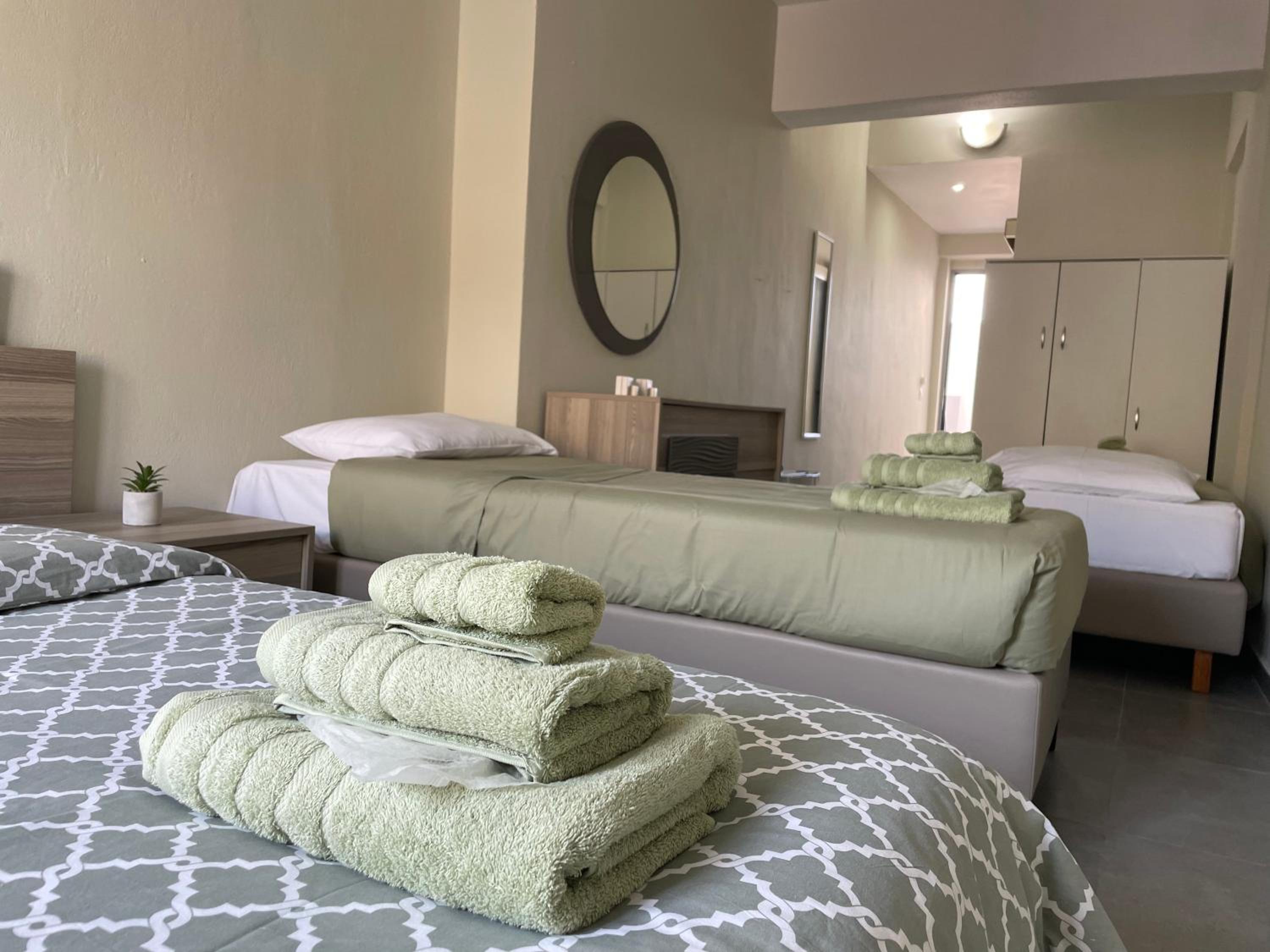 Classic Quadruple Room