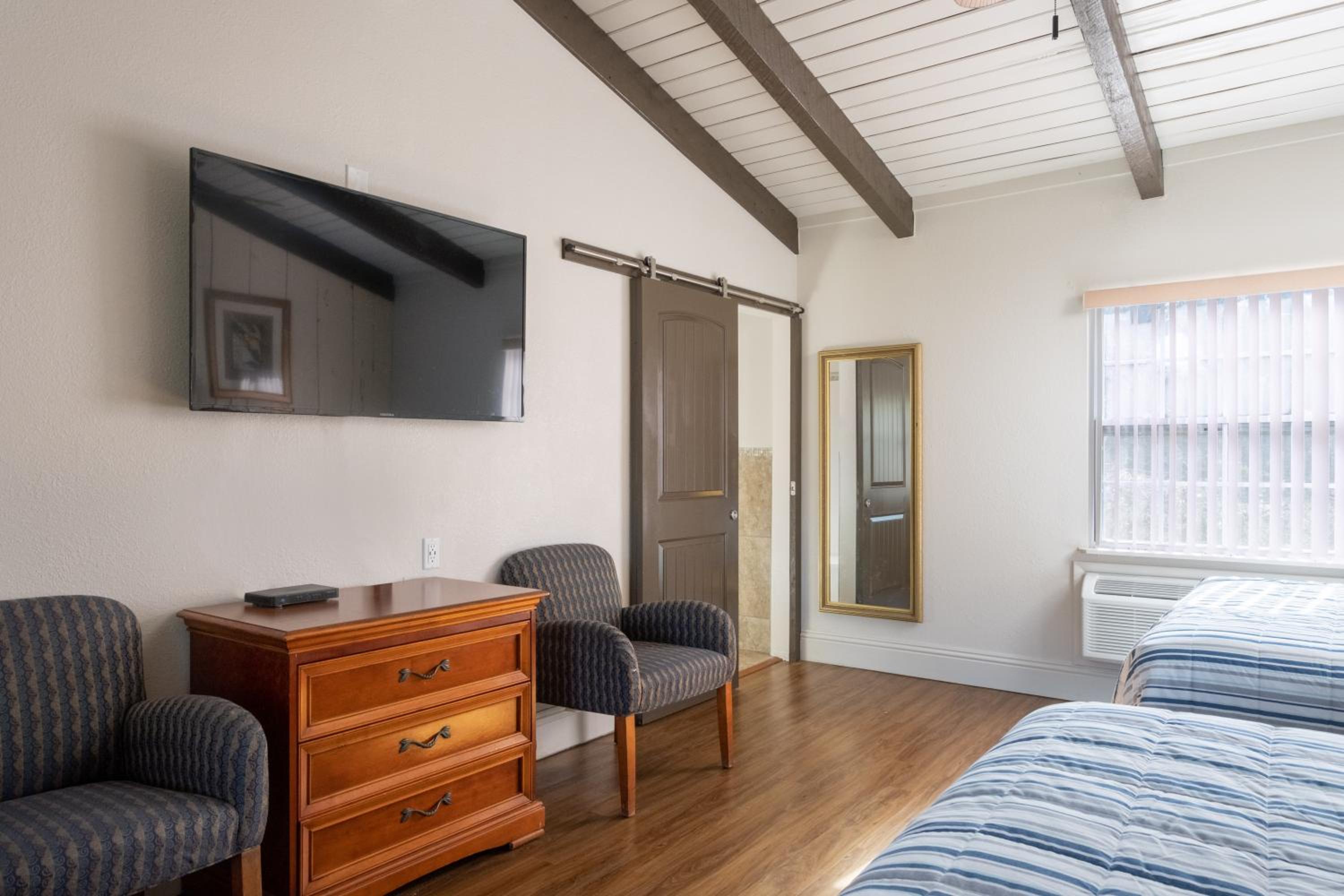 Quadruple Room with Terrace photo 1