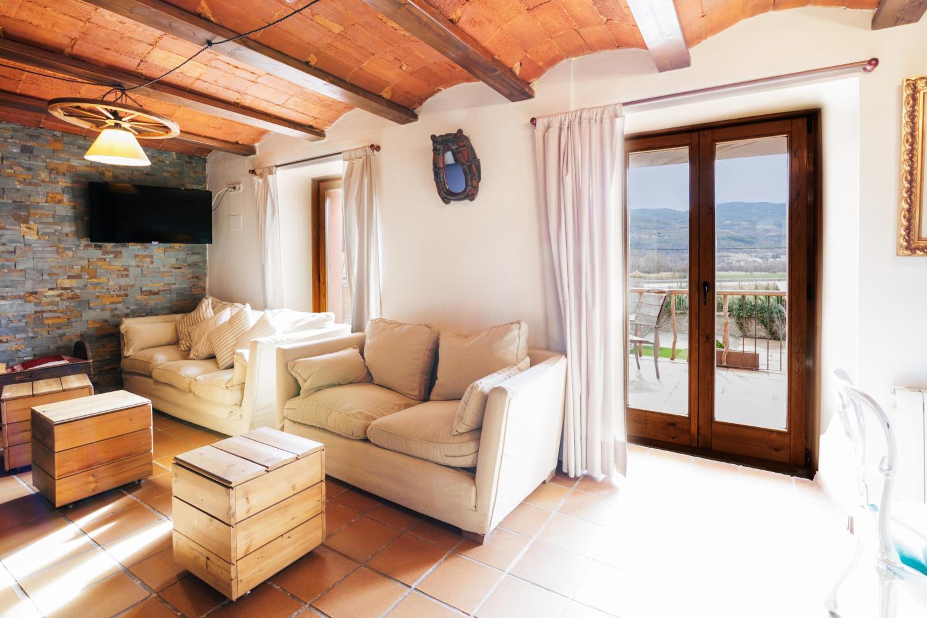 Three-Bedroom Chalet photo 3