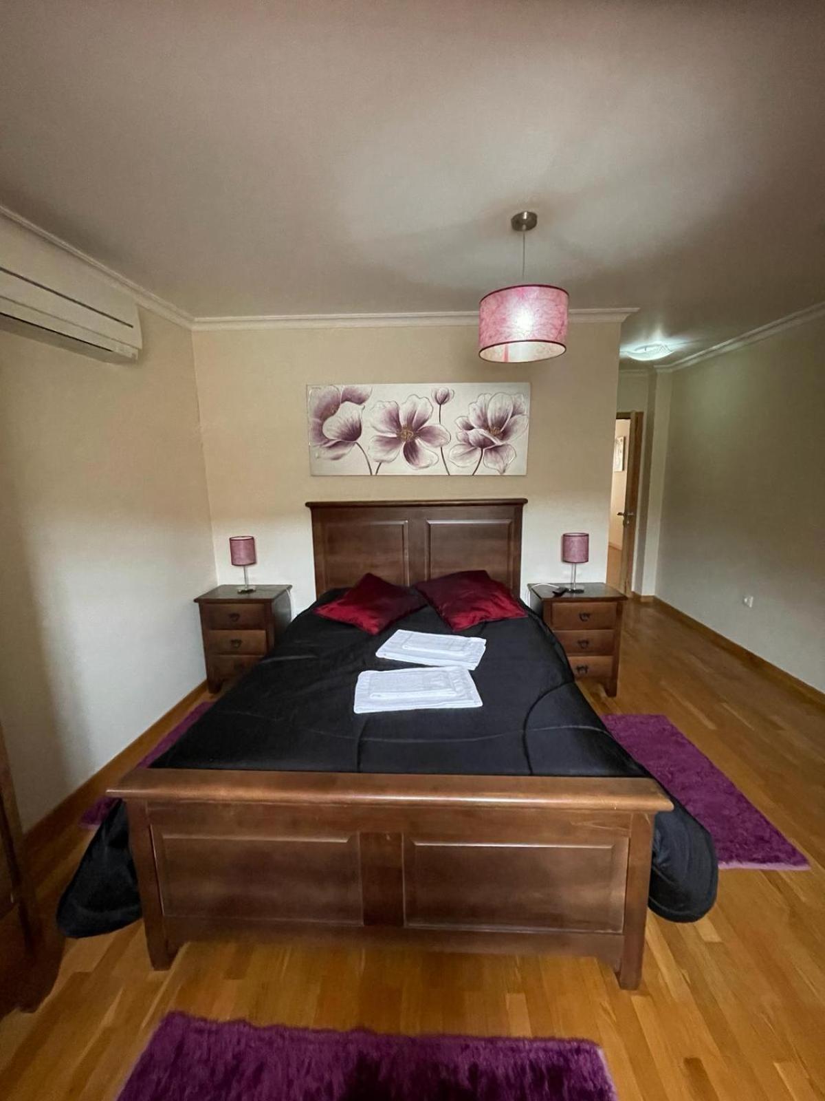 Deluxe Double Room with Bath - Photo 1