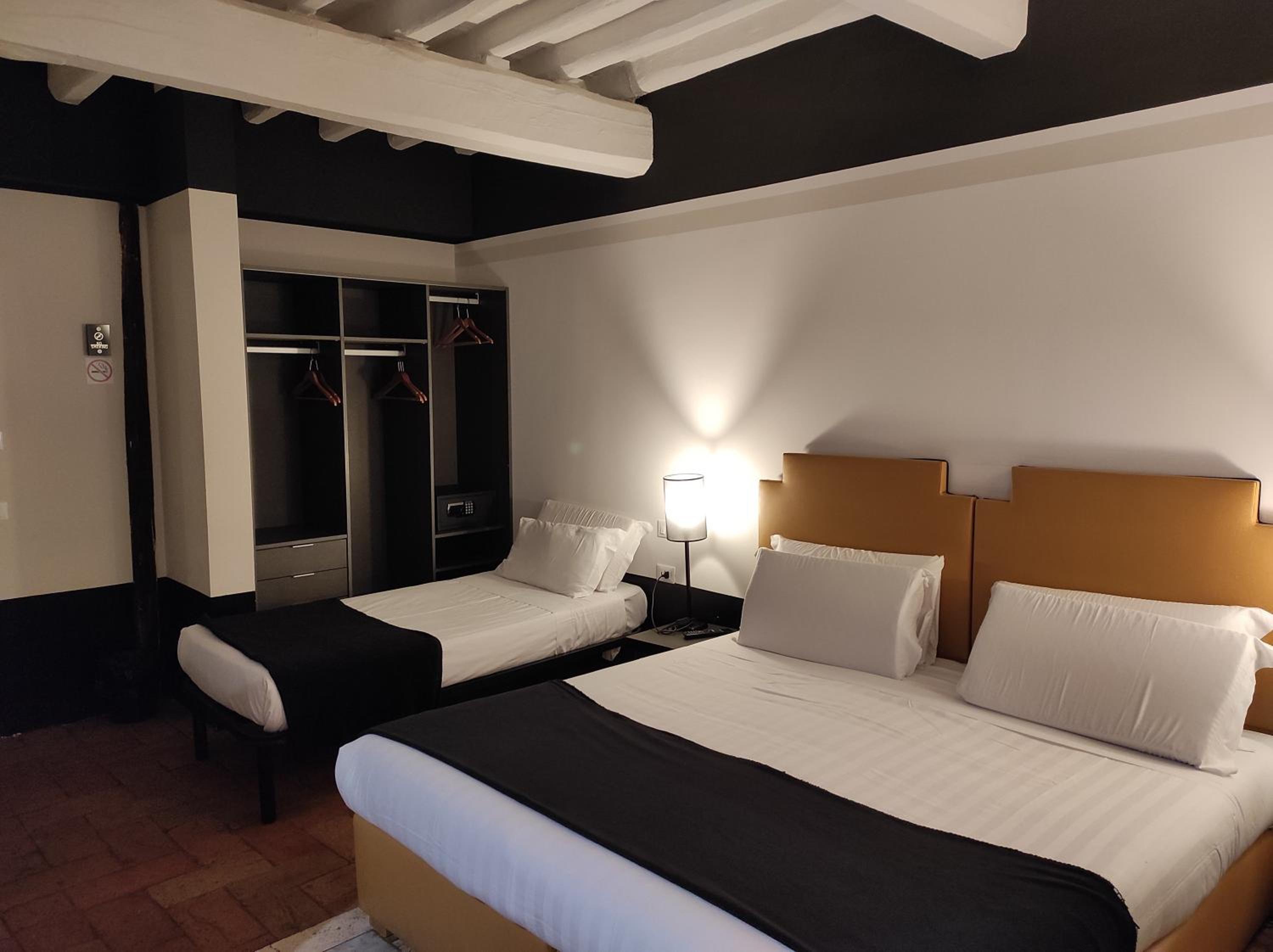 Comfort Triple Room photo 3