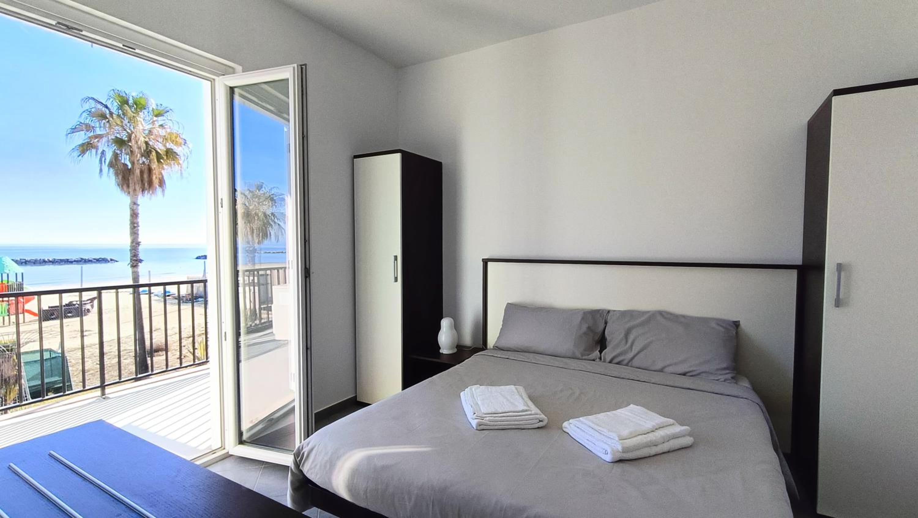 Apartment with Sea View photo 1