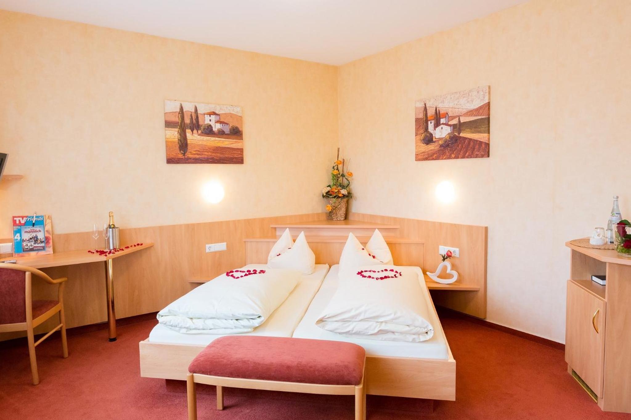 Comfort Double Room - Photo 1