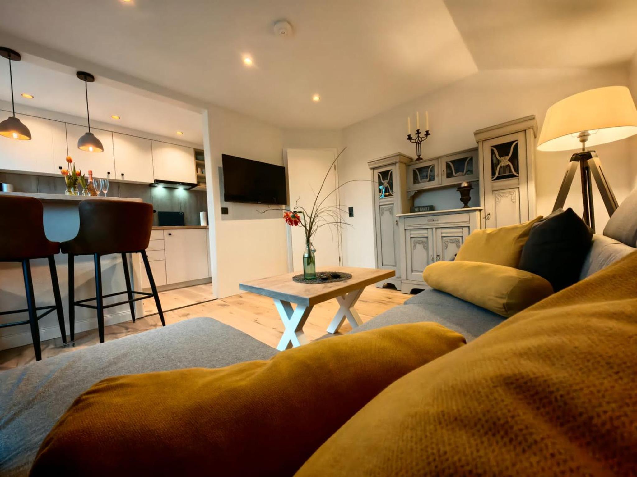 Superior One-Bedroom Apartment with Balcony
