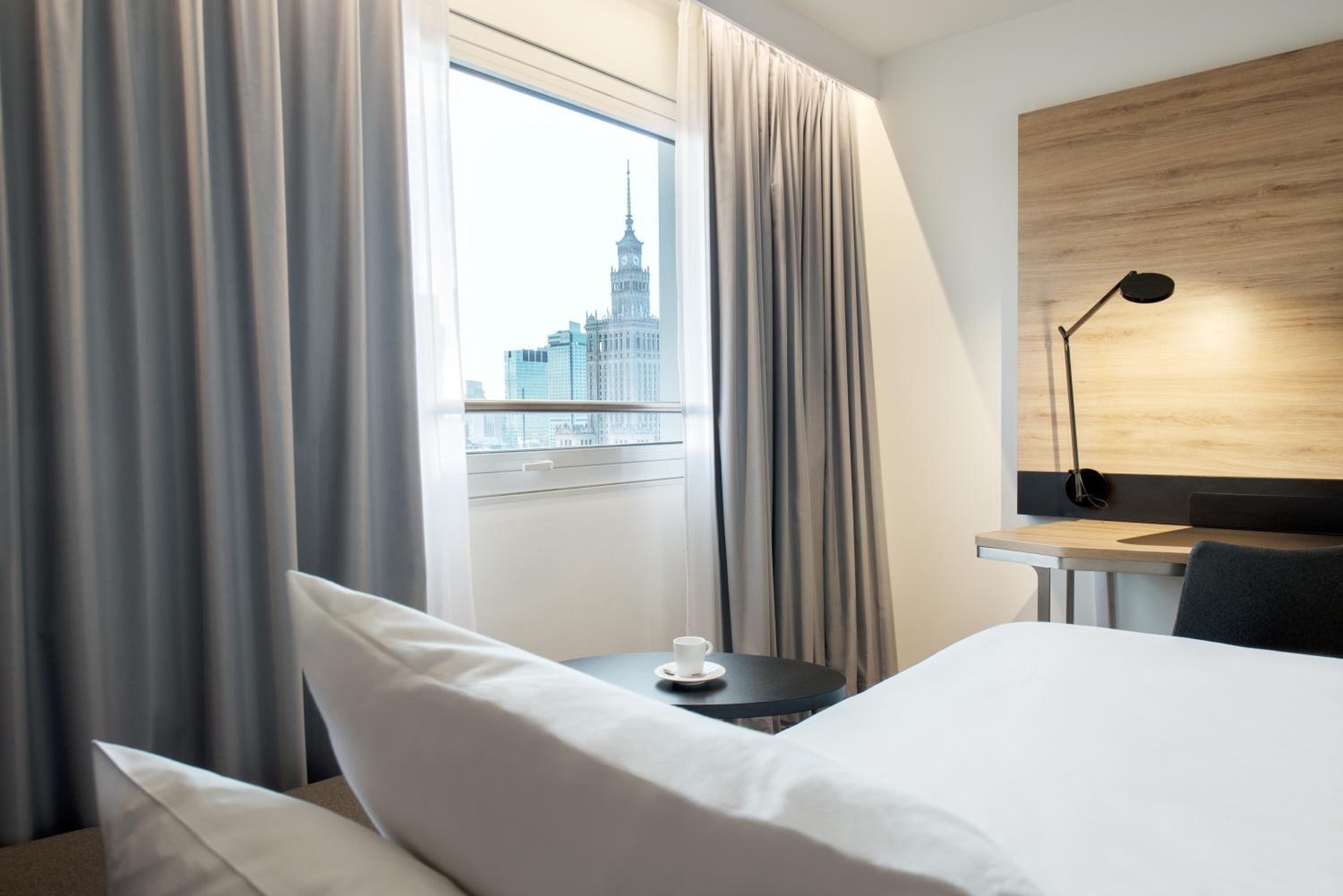 Executive Twin Room - Photo 3