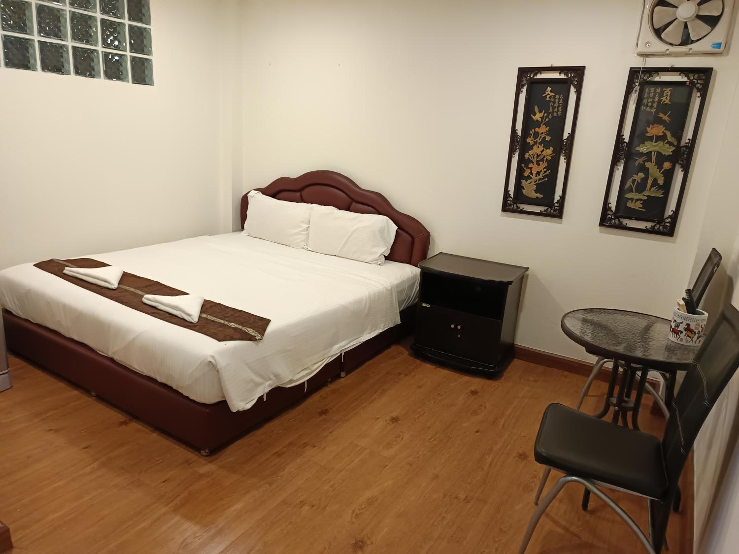 Standard Double Room photo 2