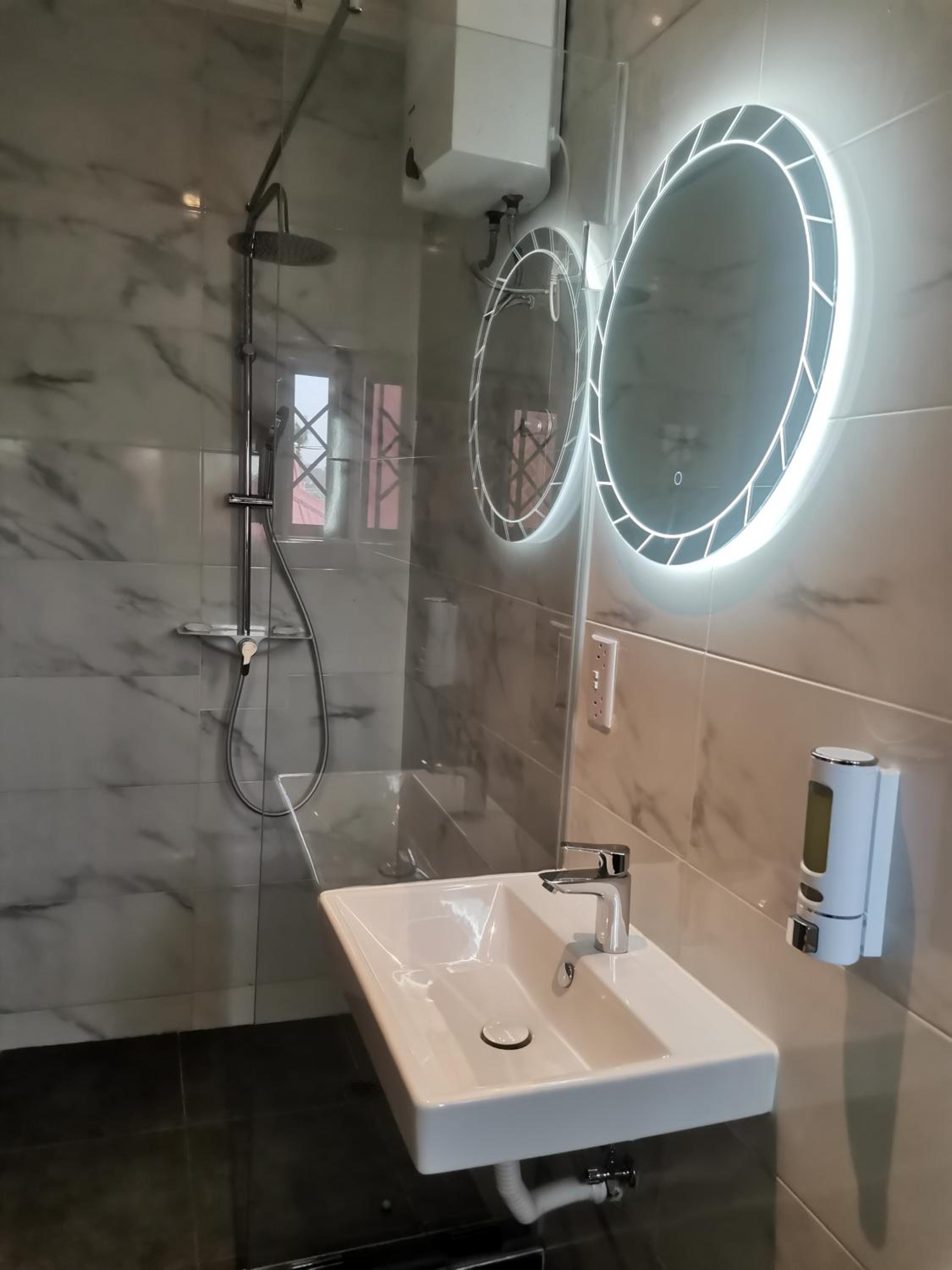 Executive Suite photo 3