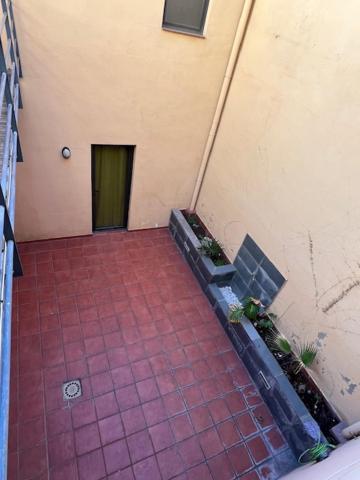 Two-Bedroom House photo 3