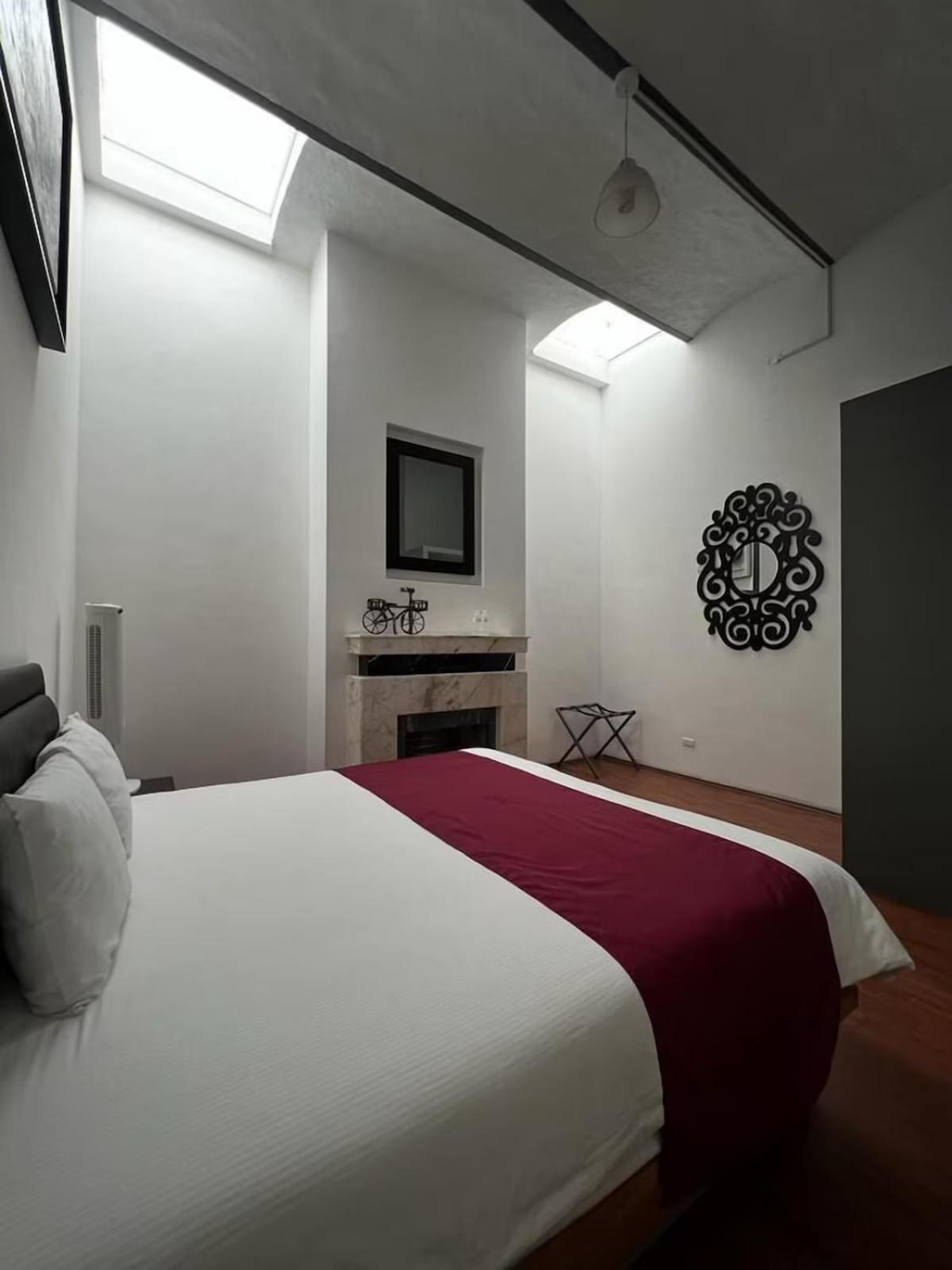 Deluxe Queen Room photo 1
