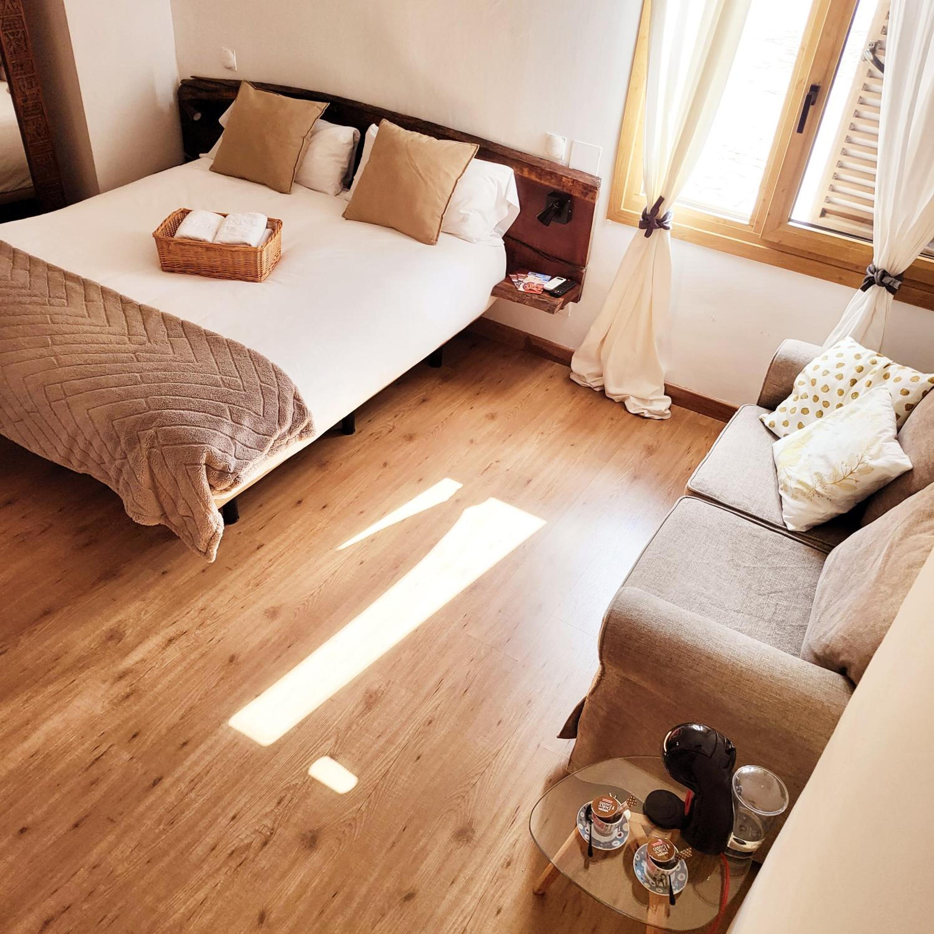 Habitación Doble o con Dos Camas con Baño Privado