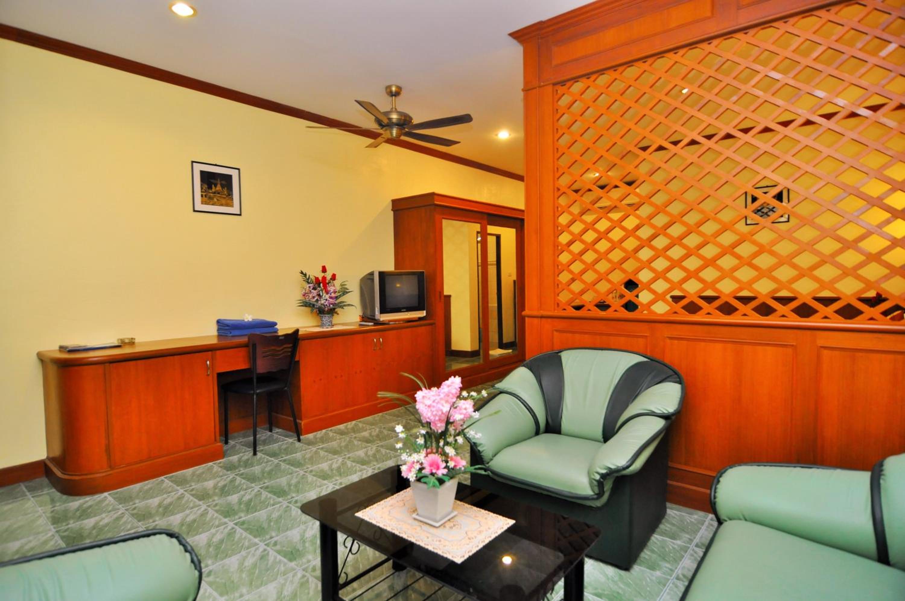 King Suite photo 2
