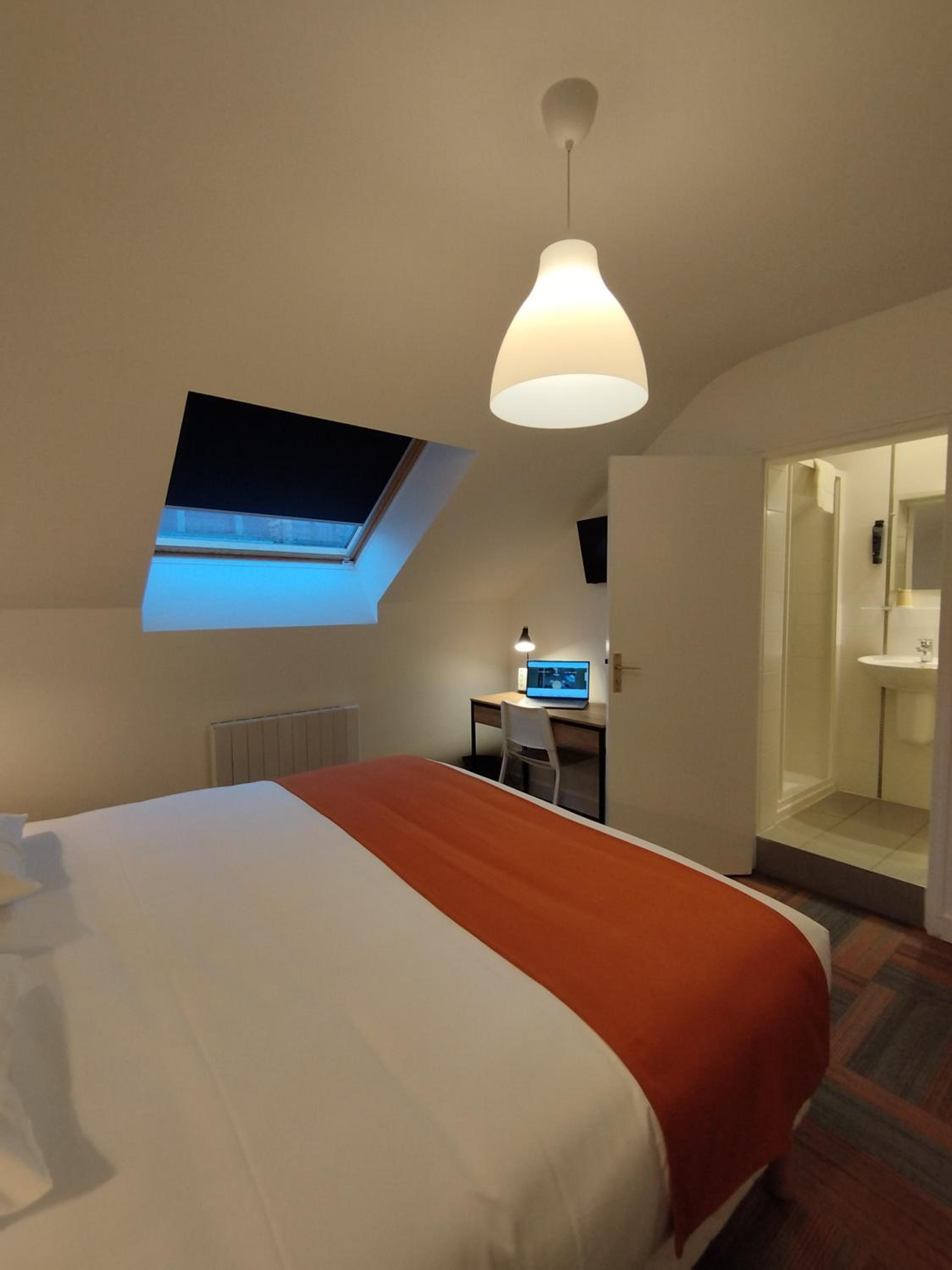 Superior Double Room - Photo 17