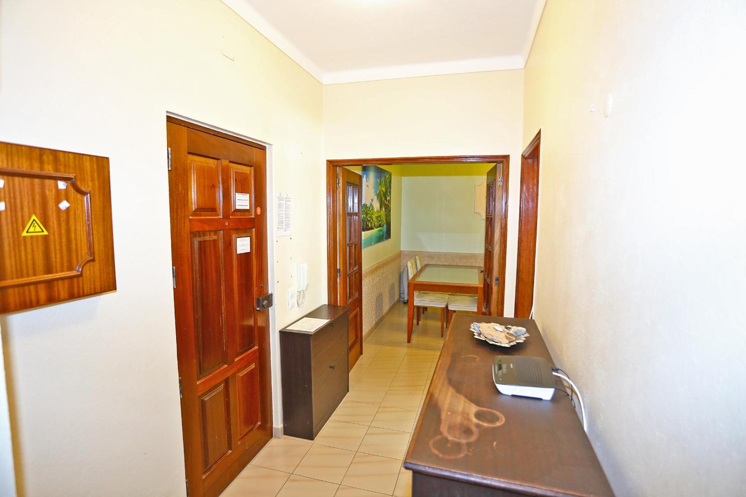 Two-Bedroom Apartment - Photo 12