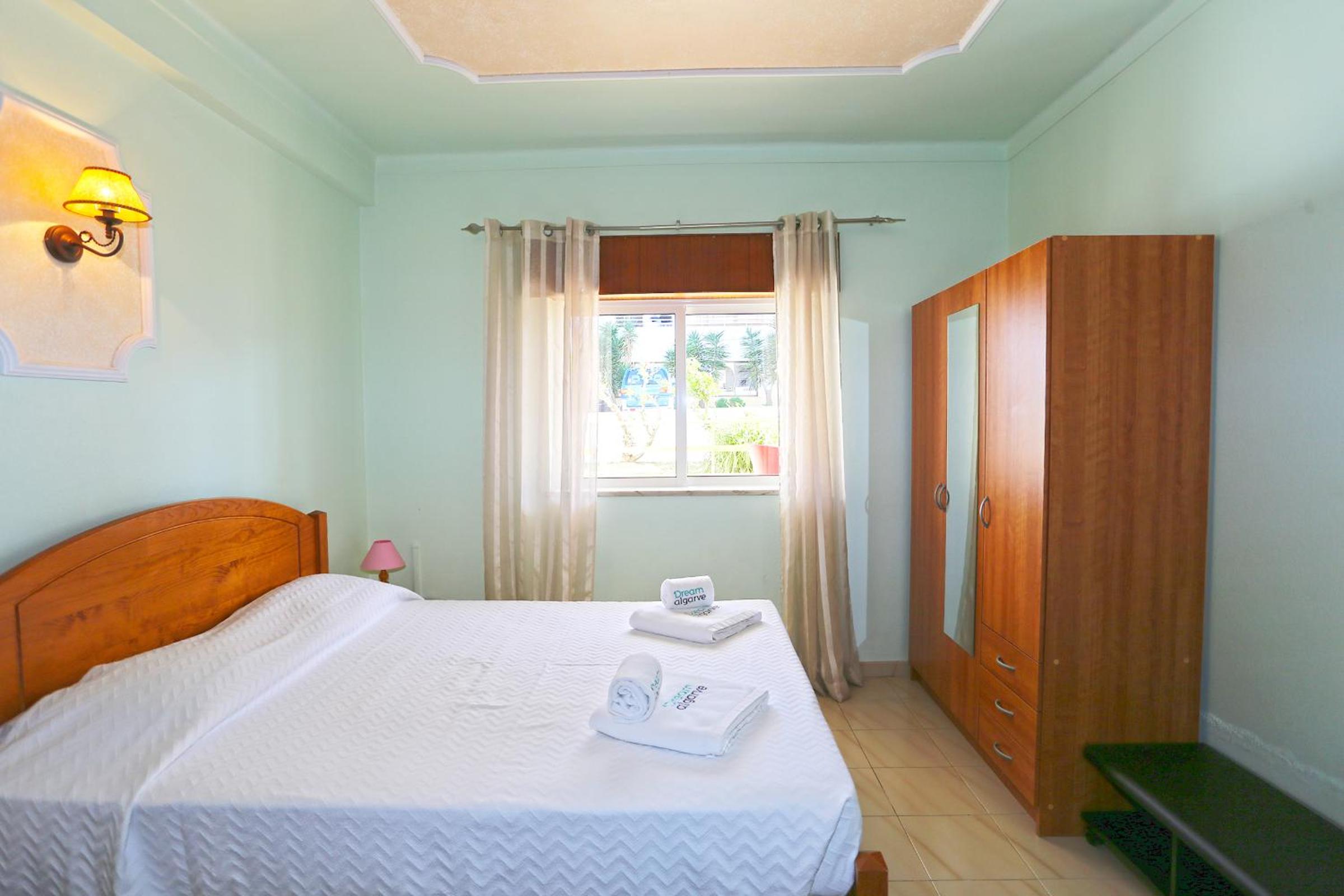 Two-Bedroom Apartment - Photo 16