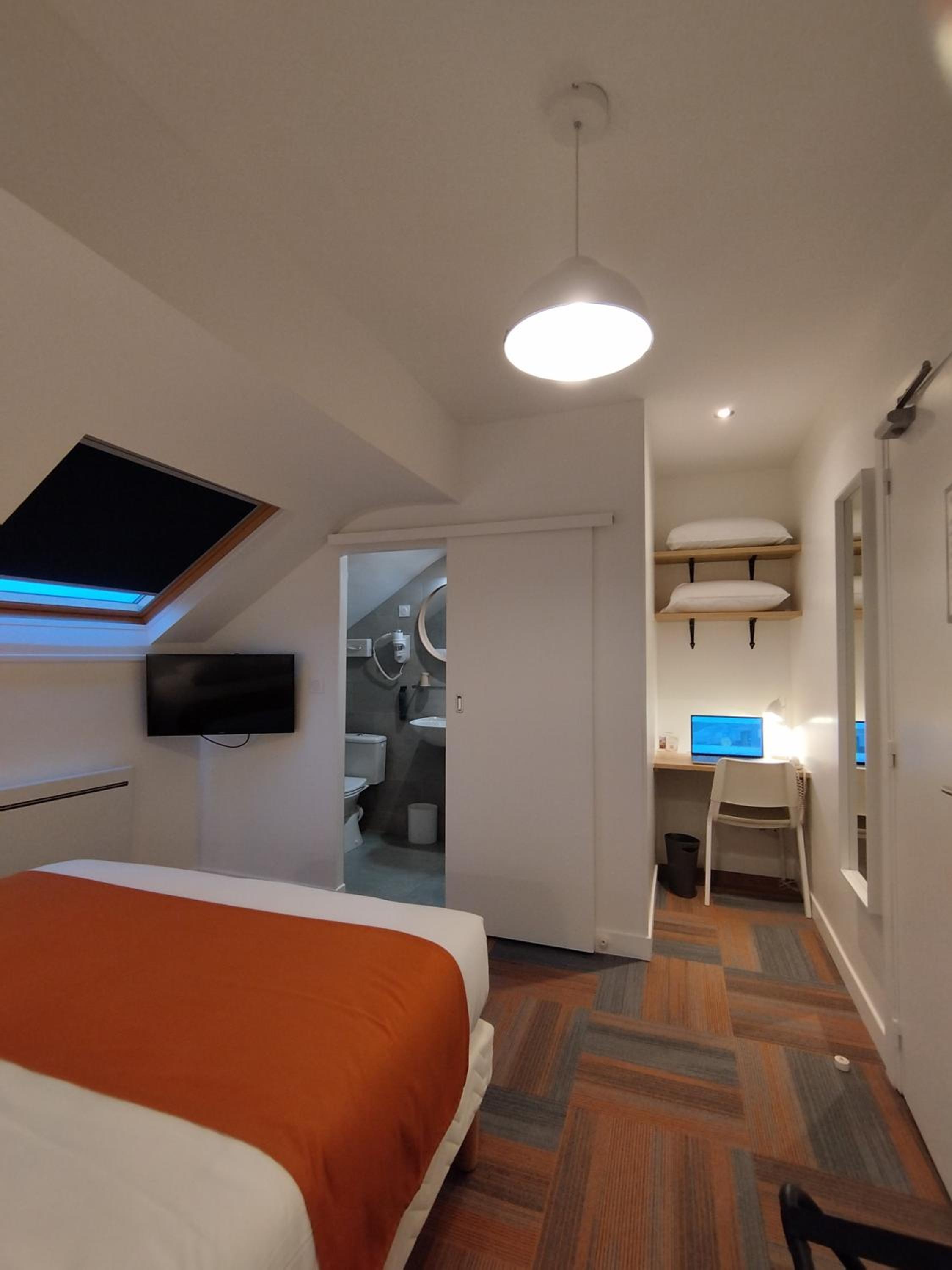 Superior Double Room - Photo 14