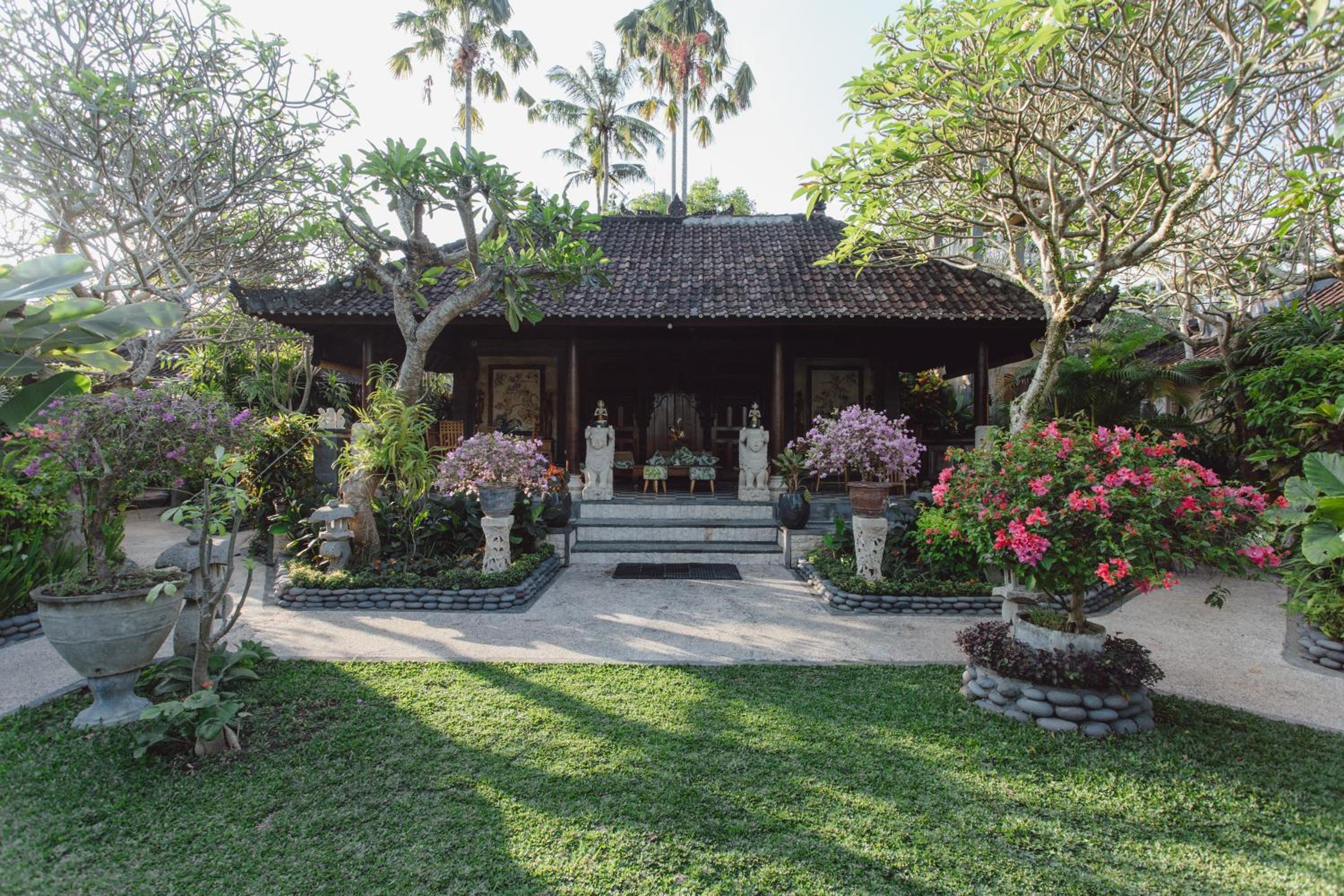 Villa photo 3